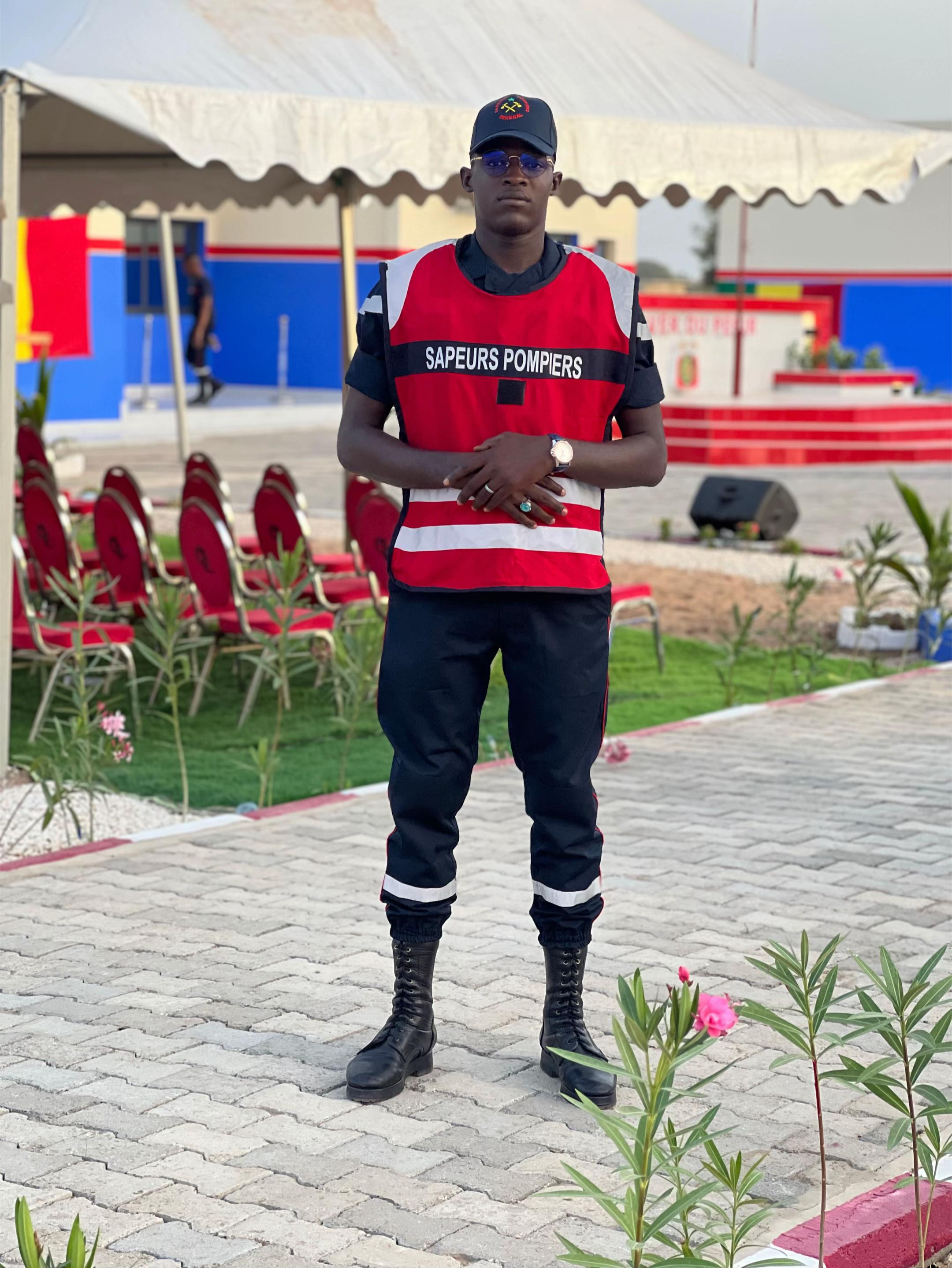 @TwinsBoiie🇸🇳🖇Pompier👨🚒
