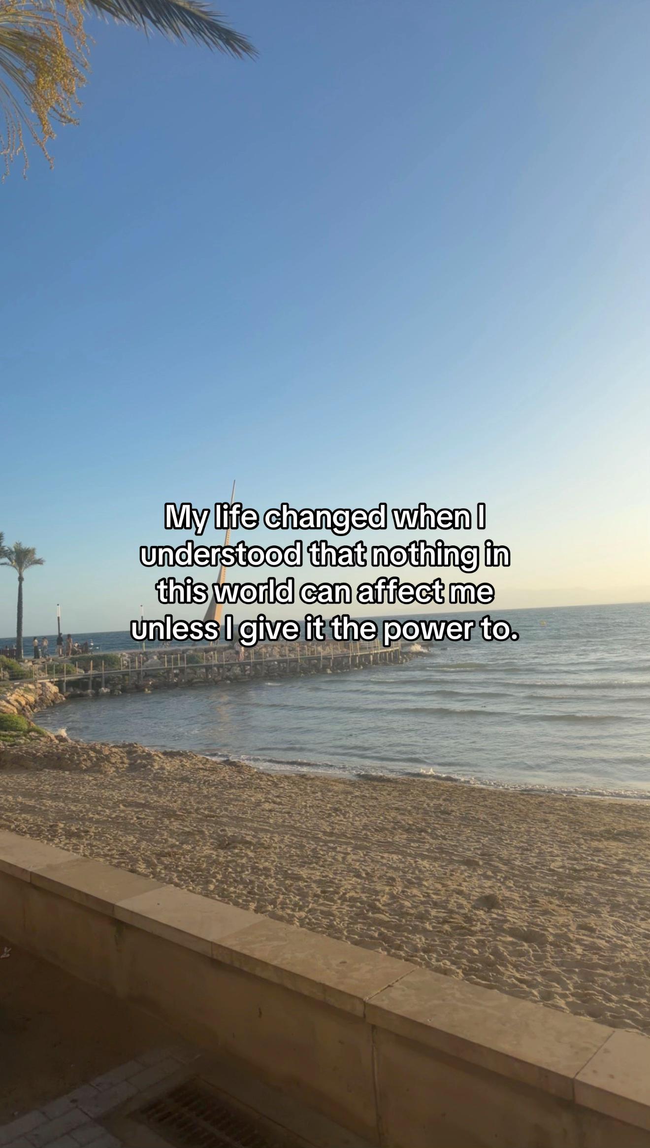 @TheQuoteHub🪫