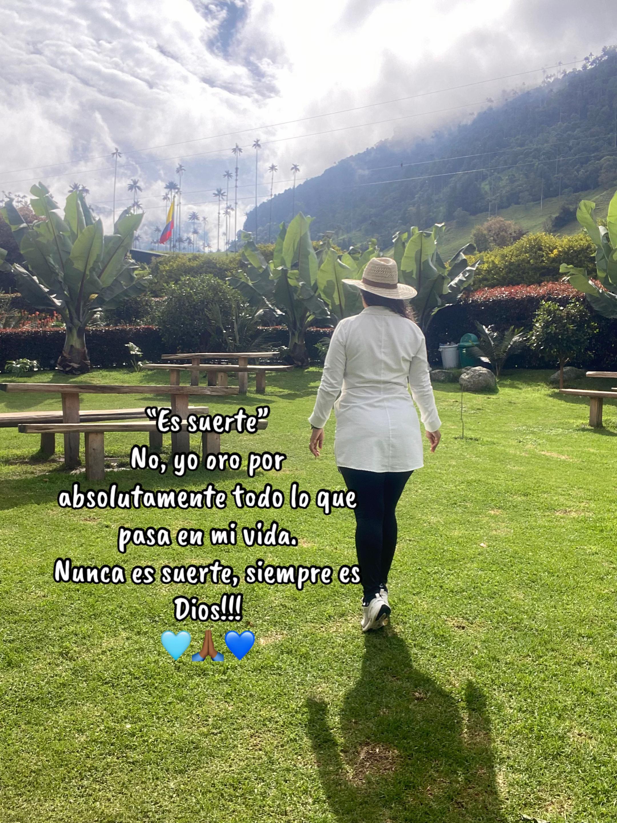 @Maye 🥰💜🖤👩🏼❤️👩🏼🍃🦋