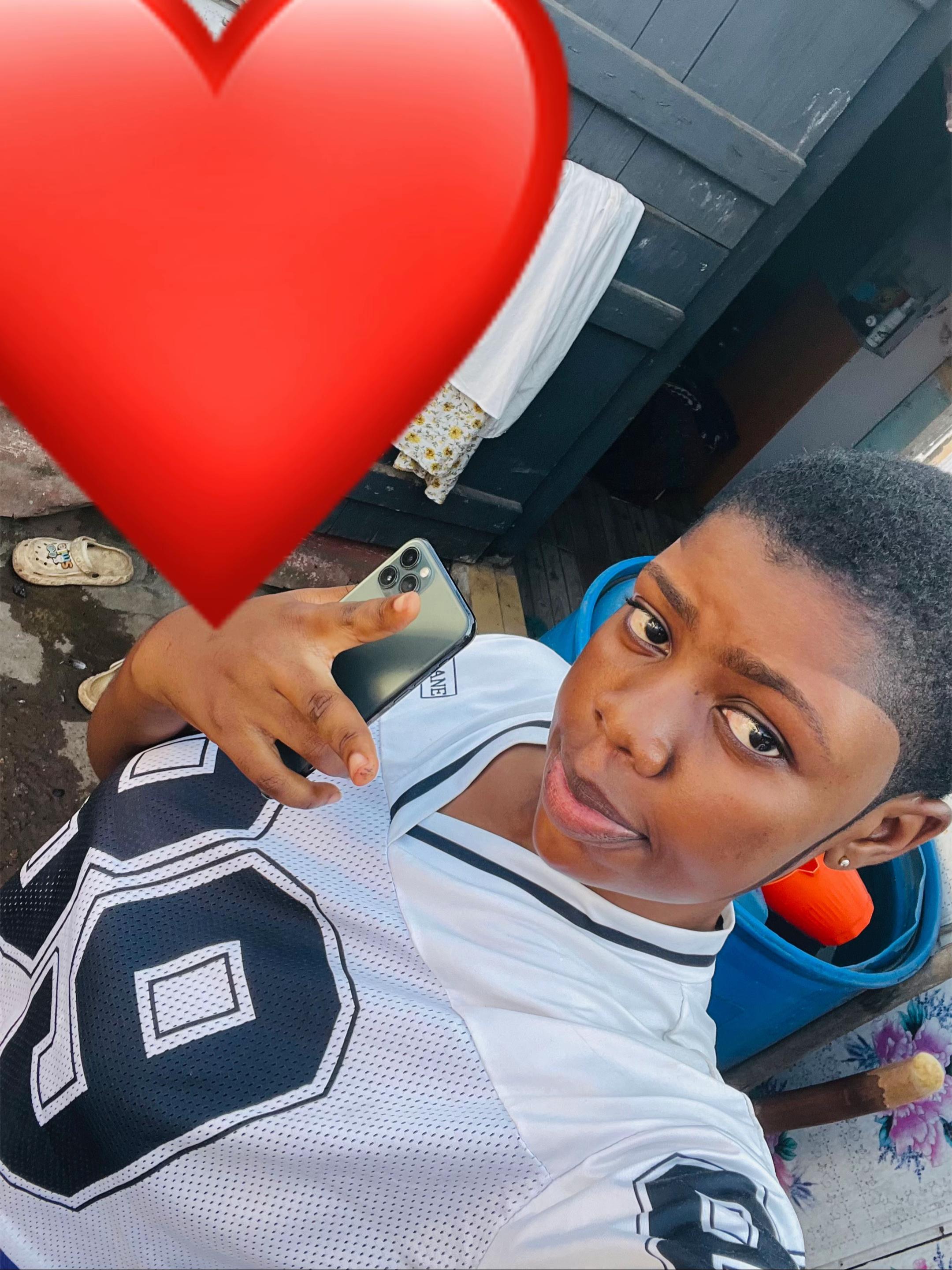 @💕PRETTY 🤍 SADIA✨