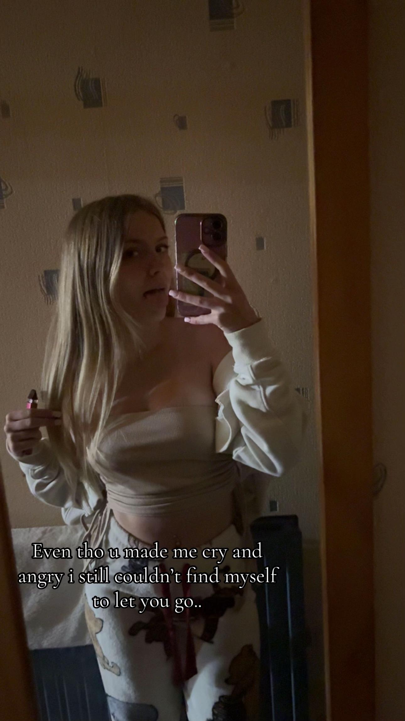 @Ella ✨