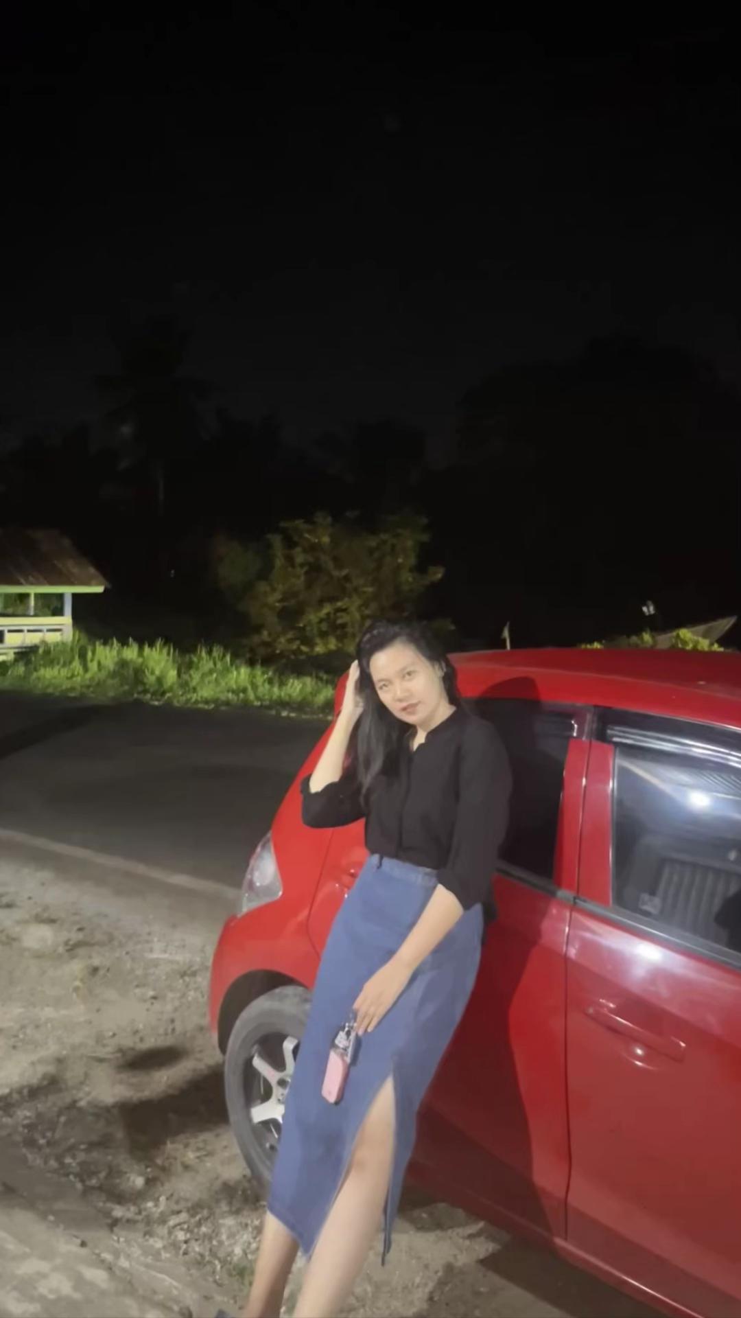 @Chellyyiii_