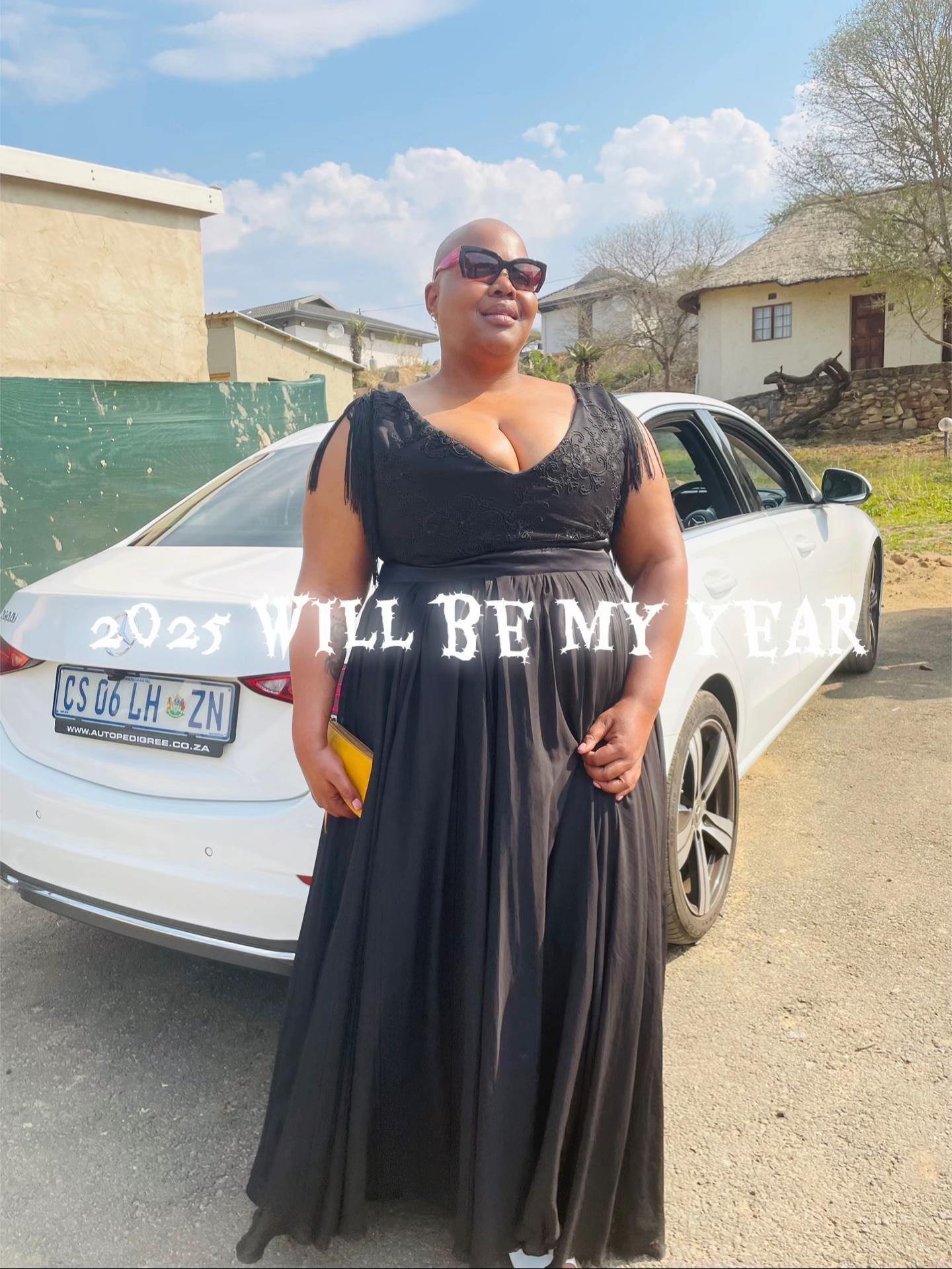 @QhawekazikaNdlondlo