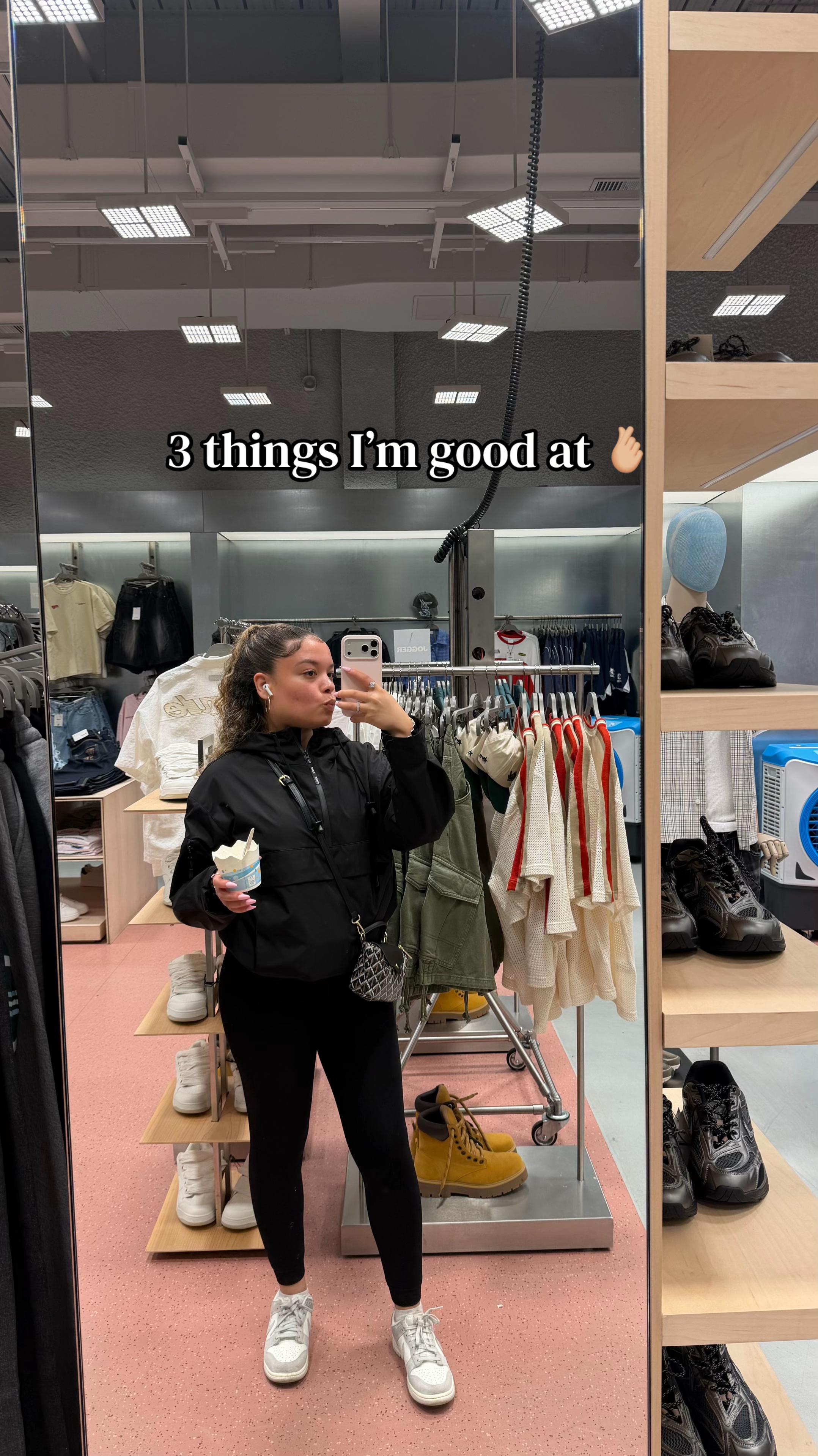 @𝒜𝓈𝒽𝒶𝓃𝓉𝒾 ᥫ᭡.