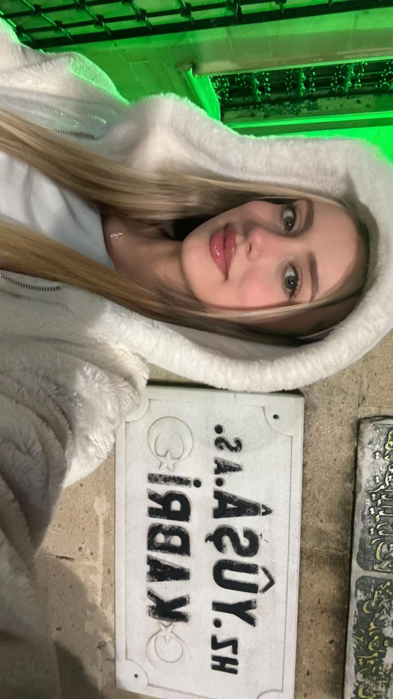 @🍒