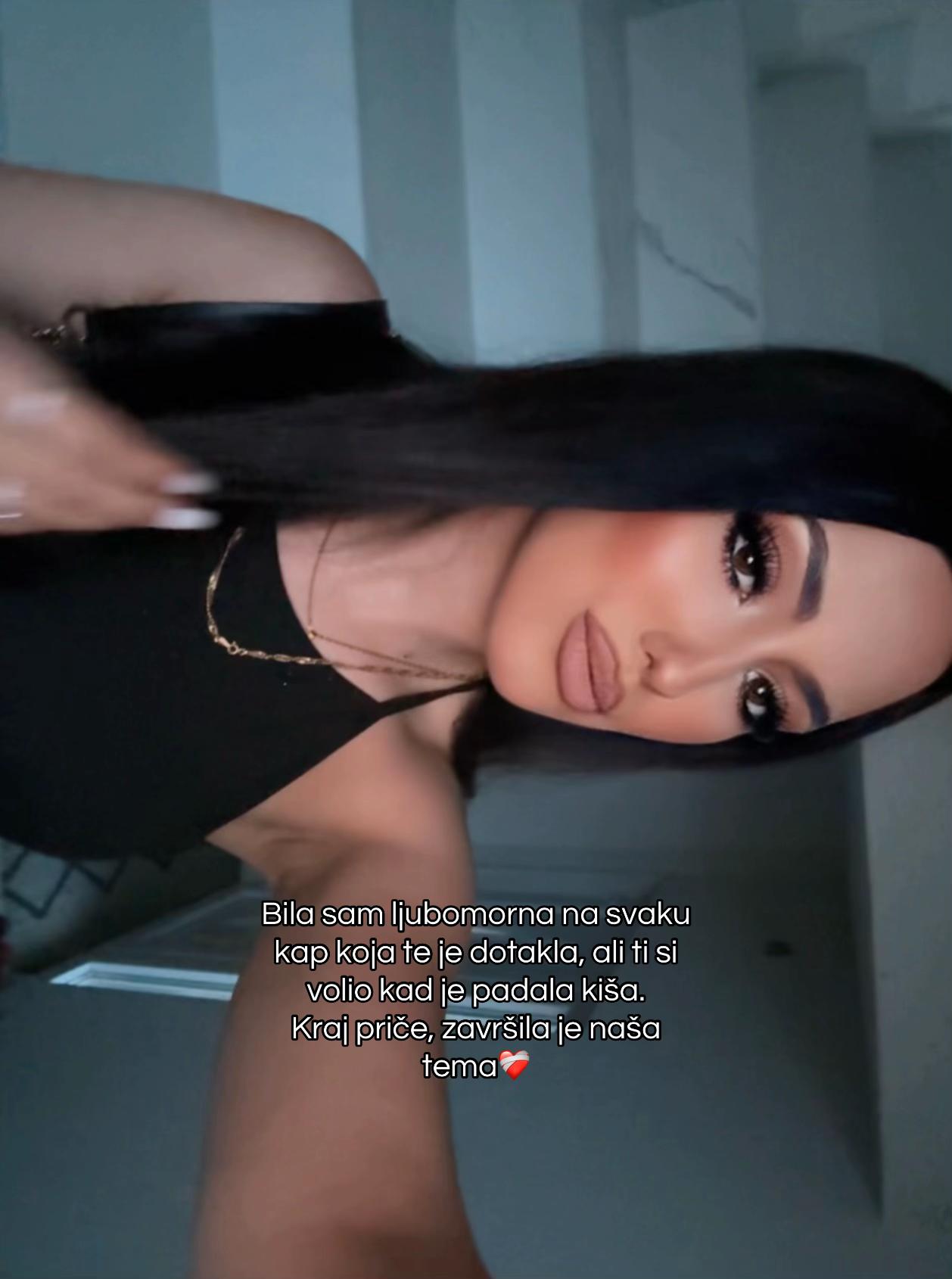 @𝐒𝐀𝐑𝐀 𝐒𝐓𝐎𝐀𝐍𝐎𝐕𝐒𝐊𝐀