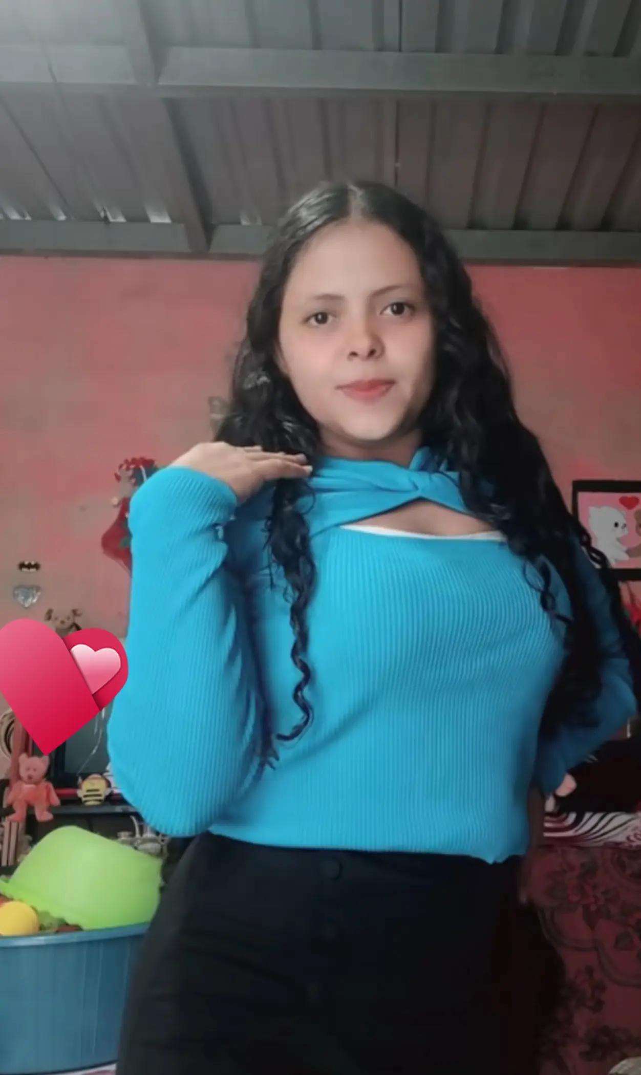 @Thania Cruz