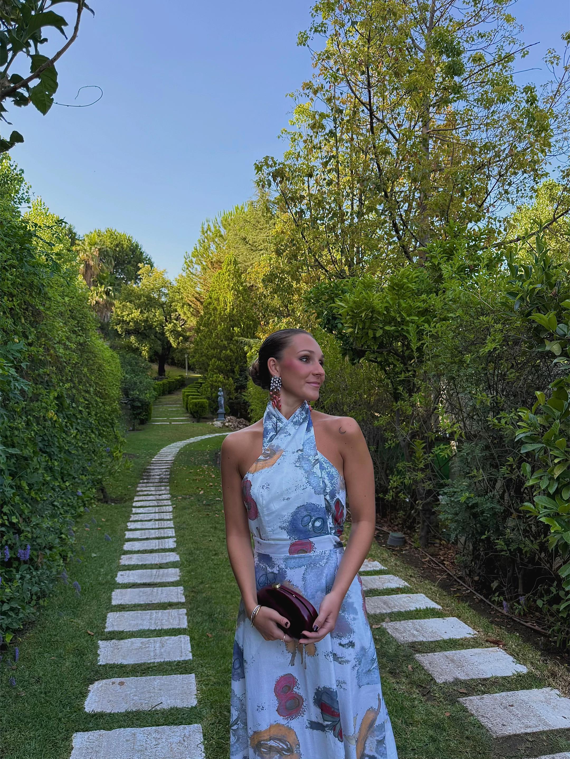 @Angela Tena