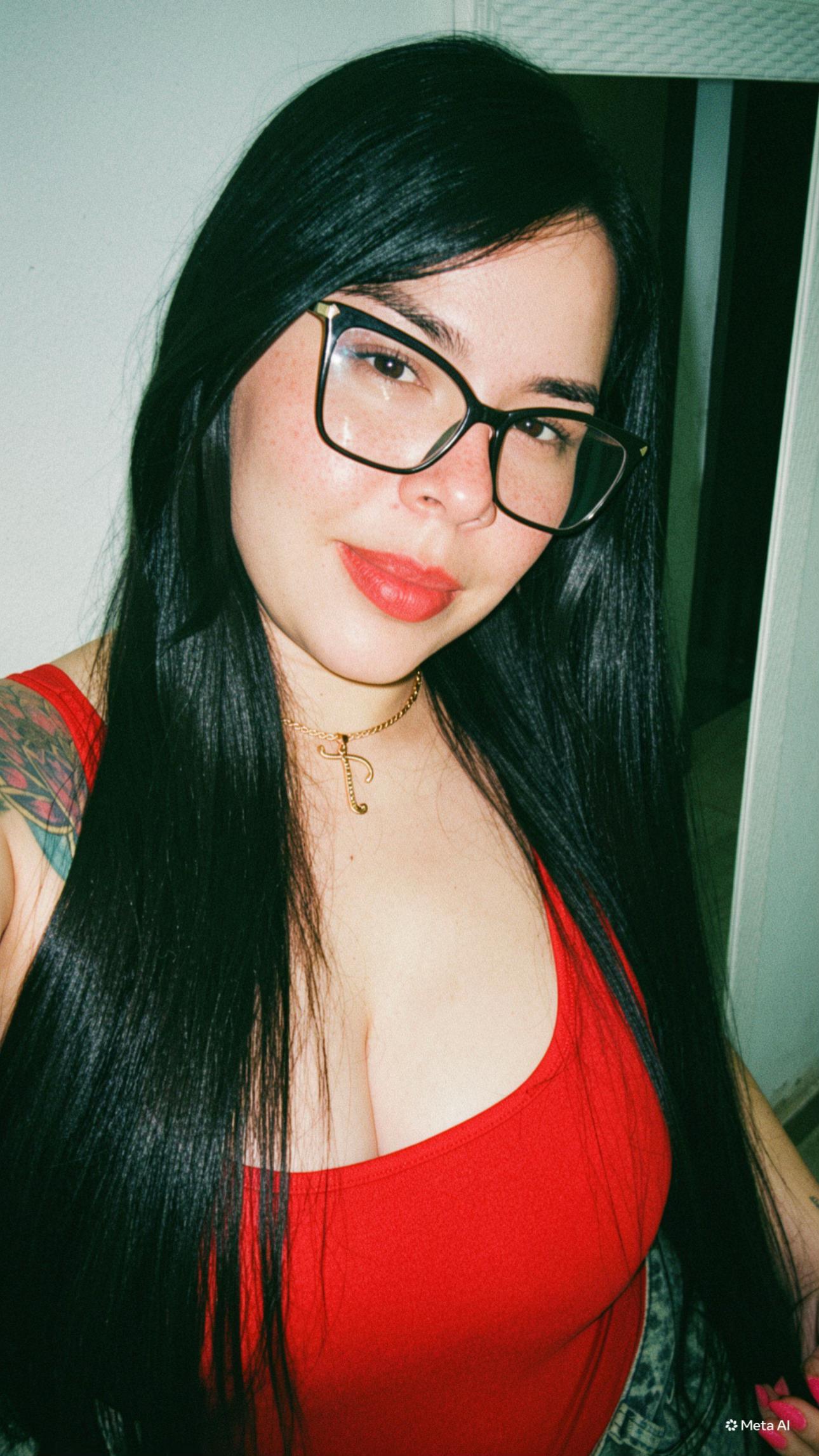 @Thayna Dias ๐