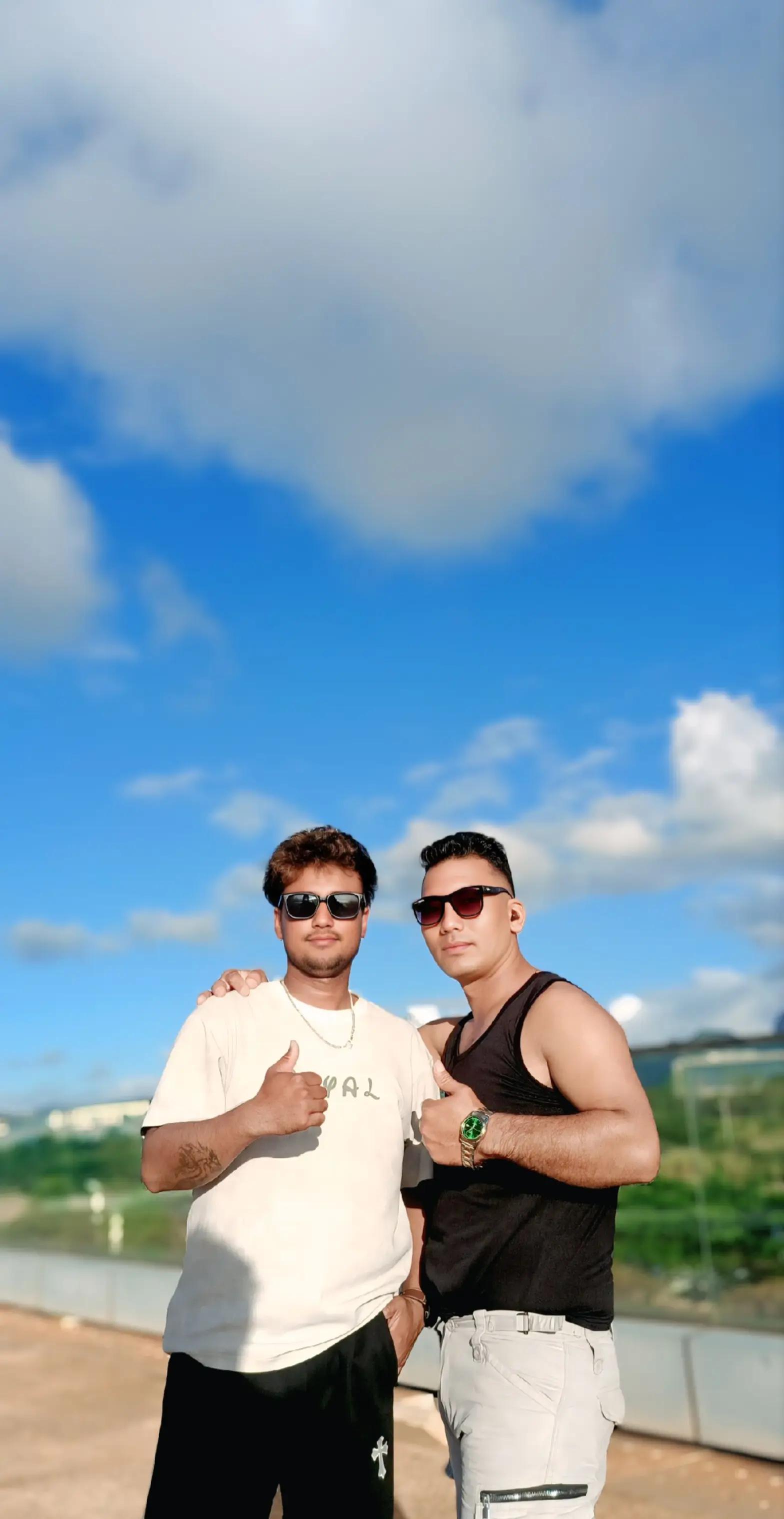 @Ʀ𝑎𝒿𝗯𝑎𝐧𝖘𝗵ᵢ☠️𝐁𝖗&aacute;ᶯ𝚍🇲🇺