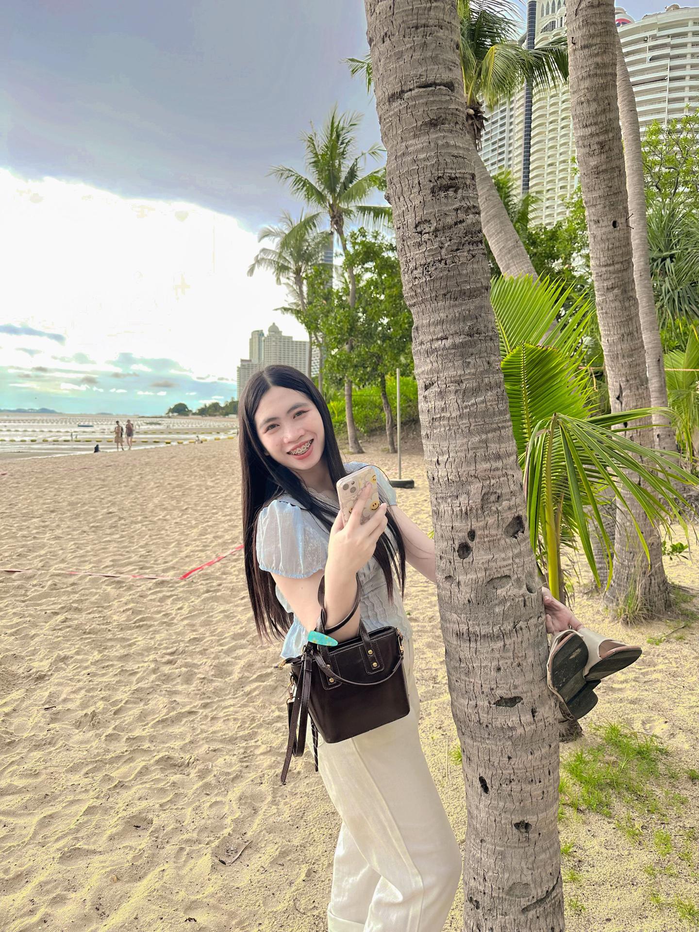 @สาย' ป่านนนนนนนนนนน 🌈