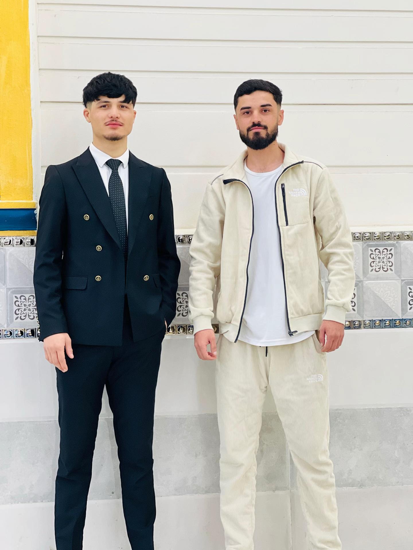 @ناصر الاداني