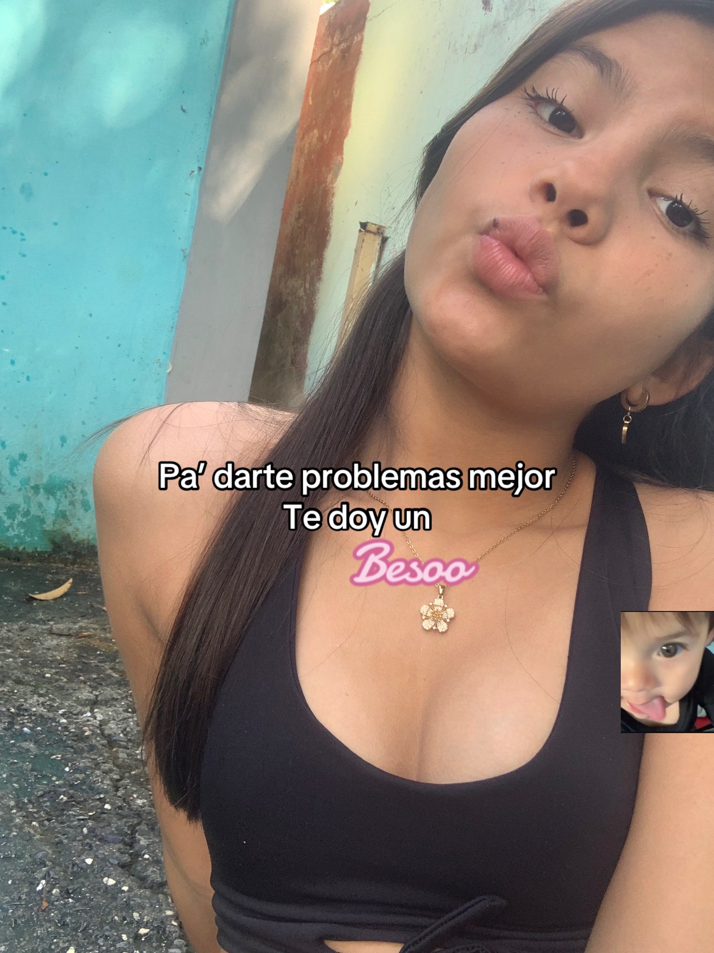 @👻