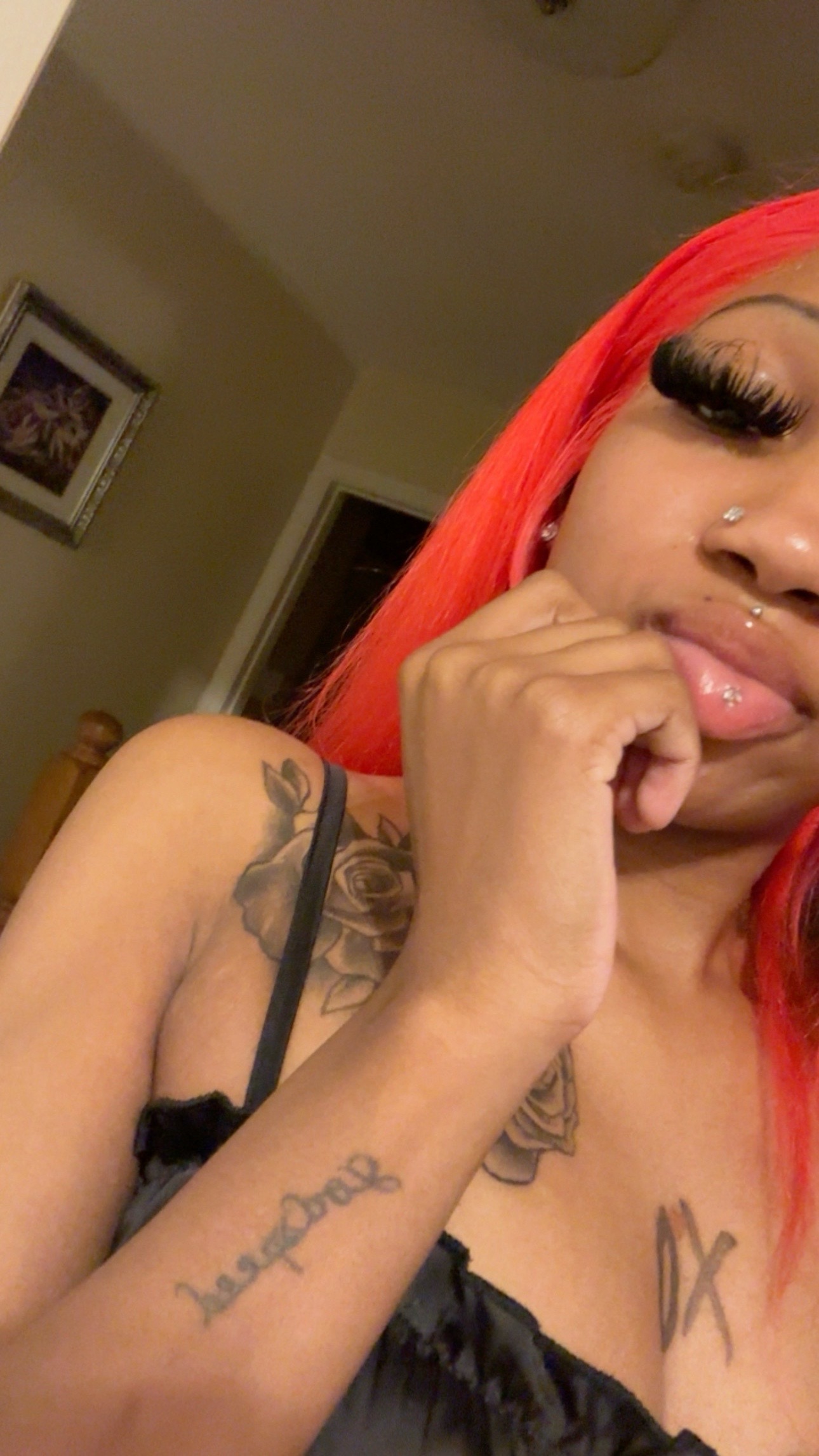 @💋