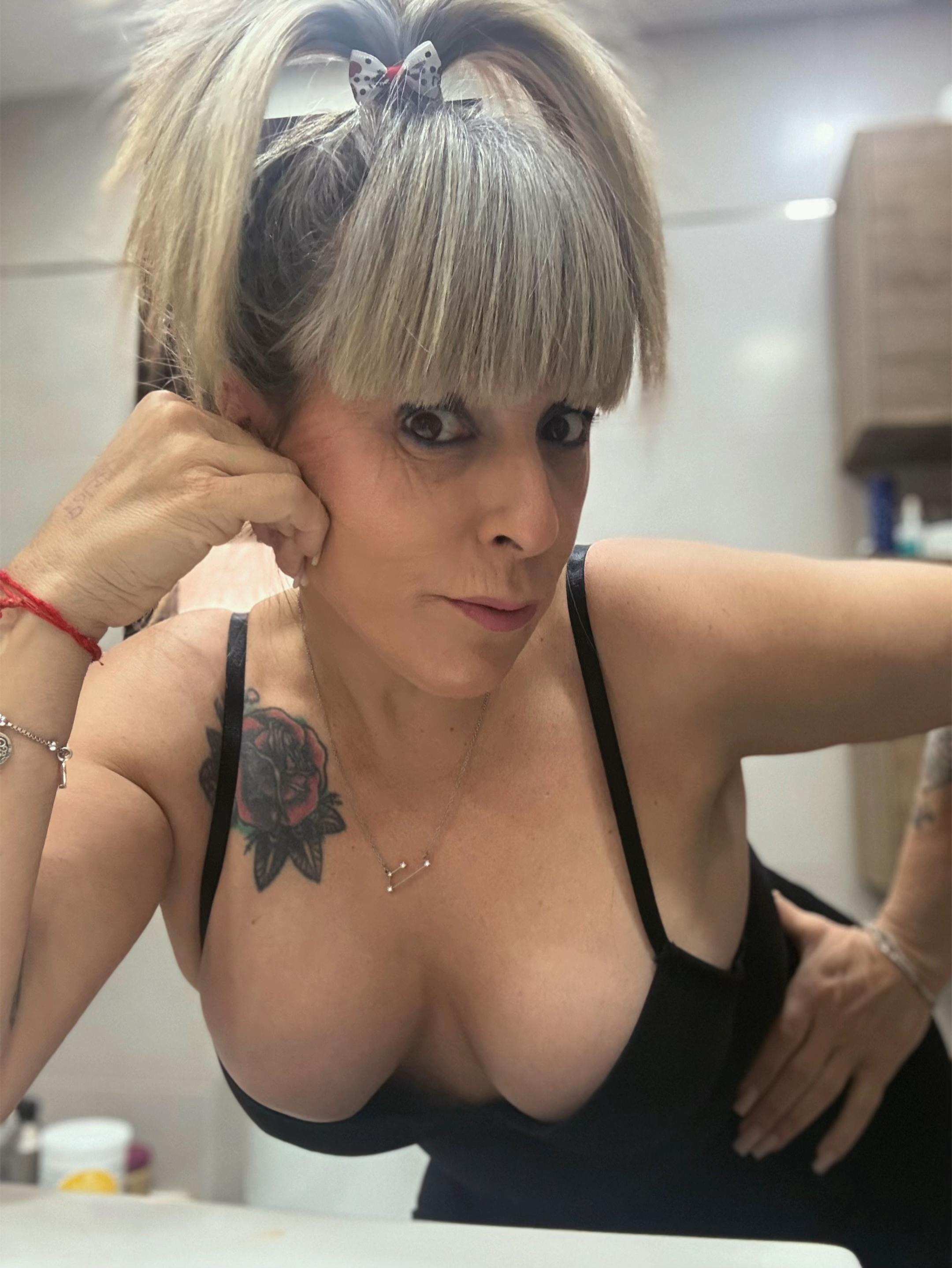 @Anacar77