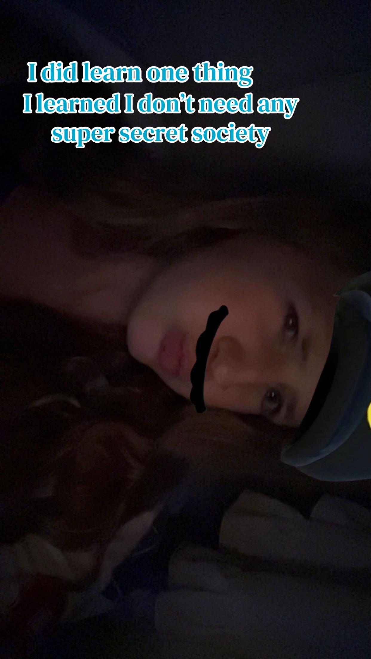 @🤫