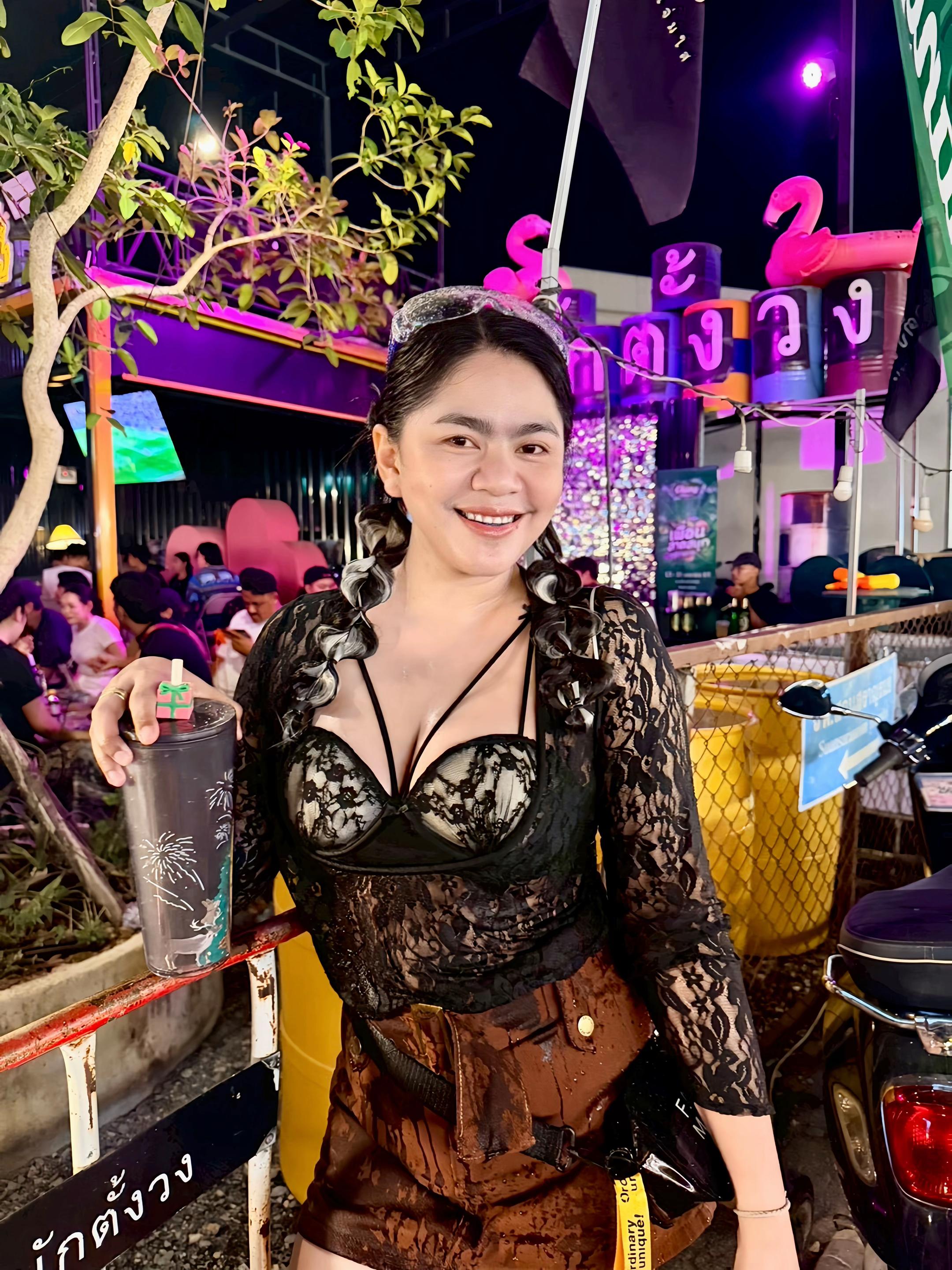 @Junjira Chookaew