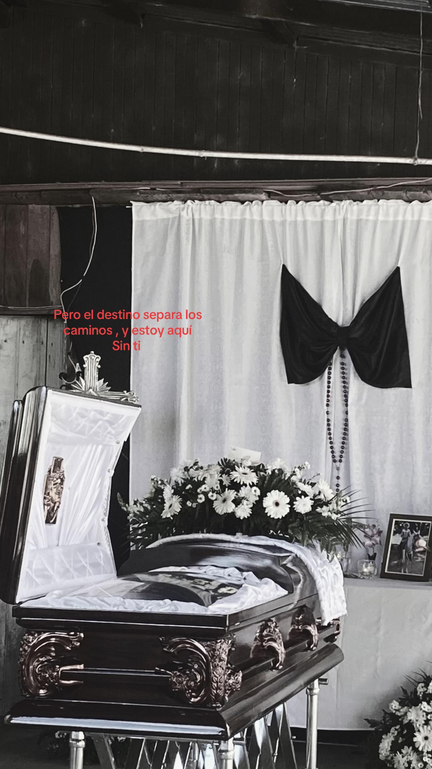 @𝕾