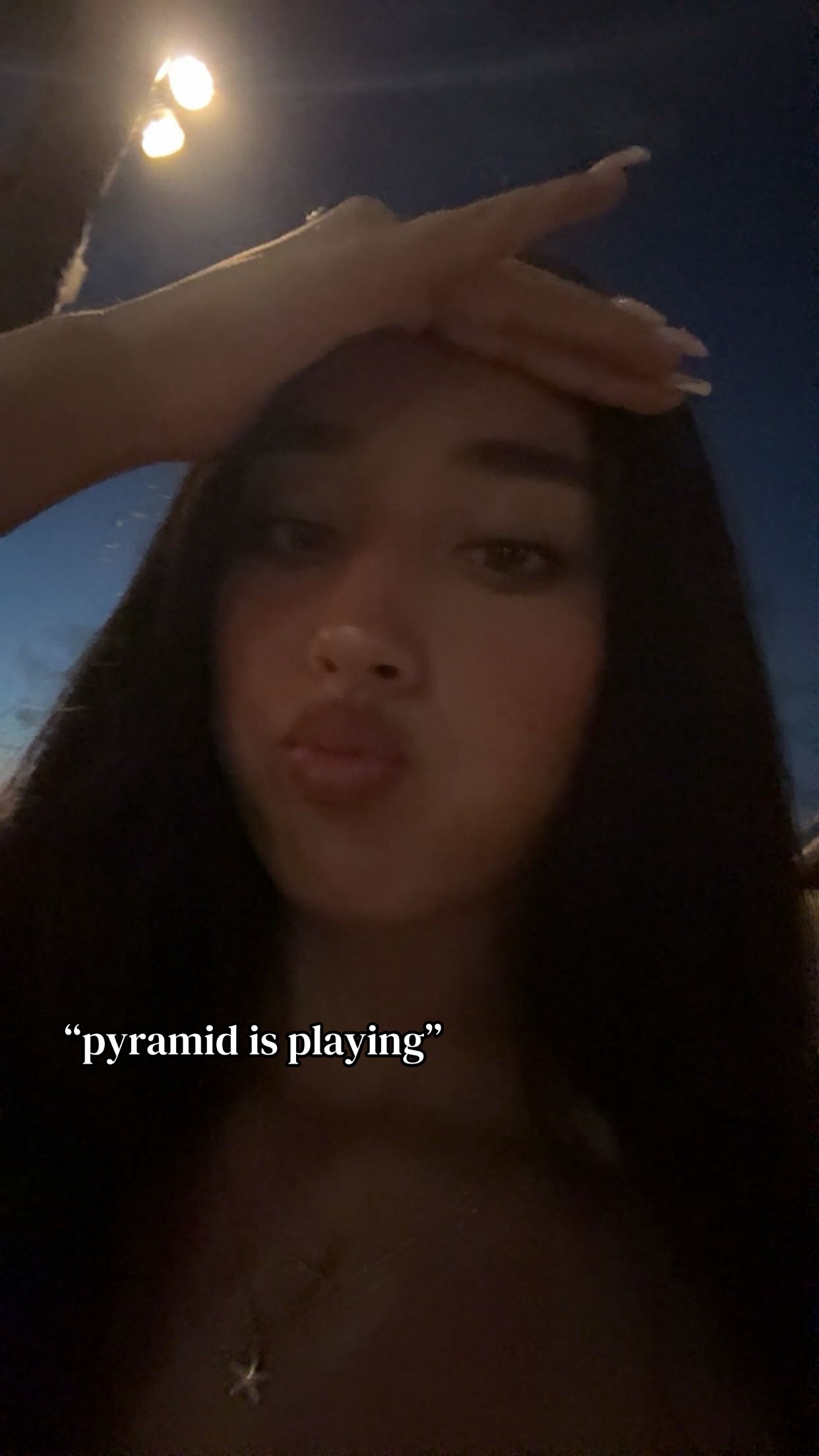 @🤫