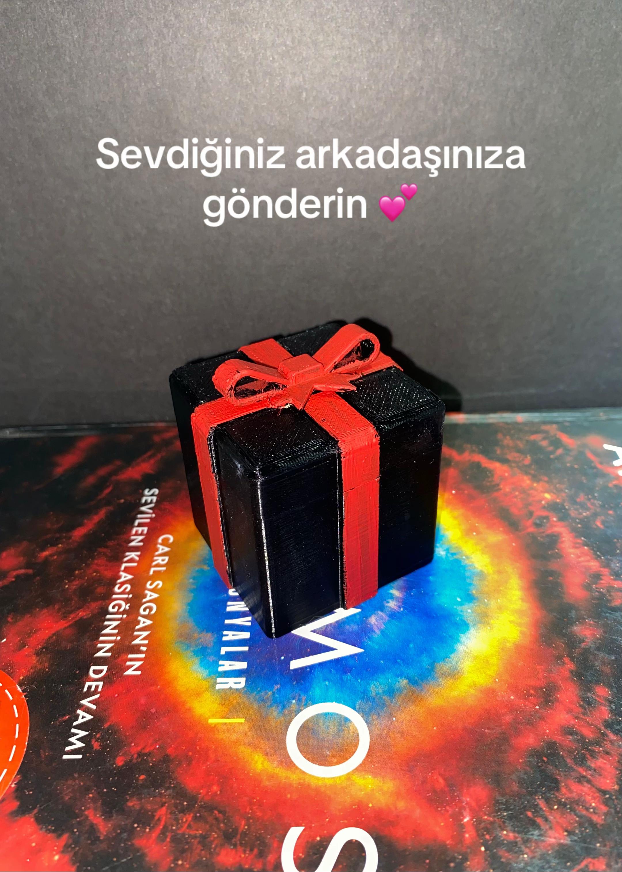 @cagla_