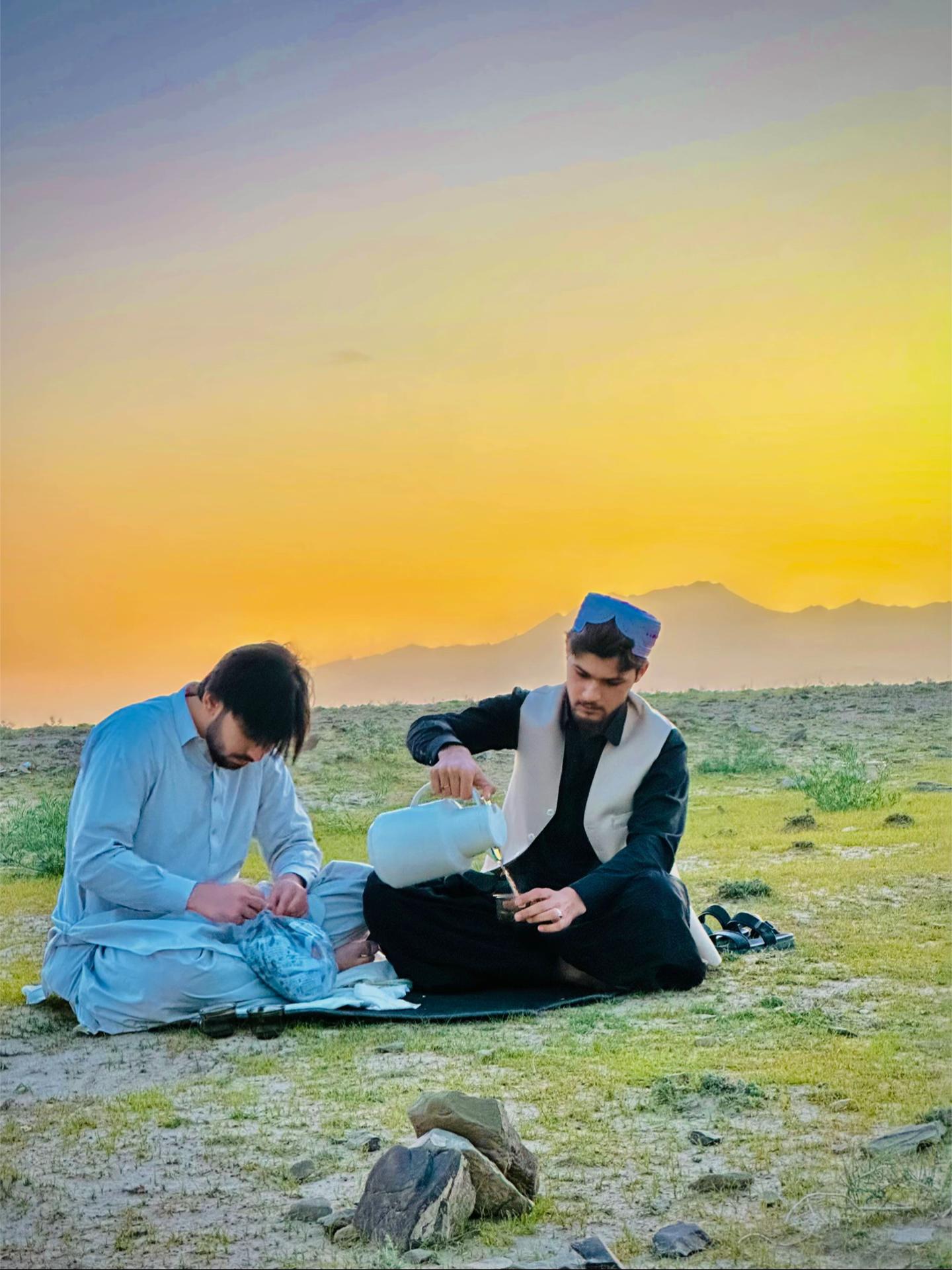 @AGHA JANi
