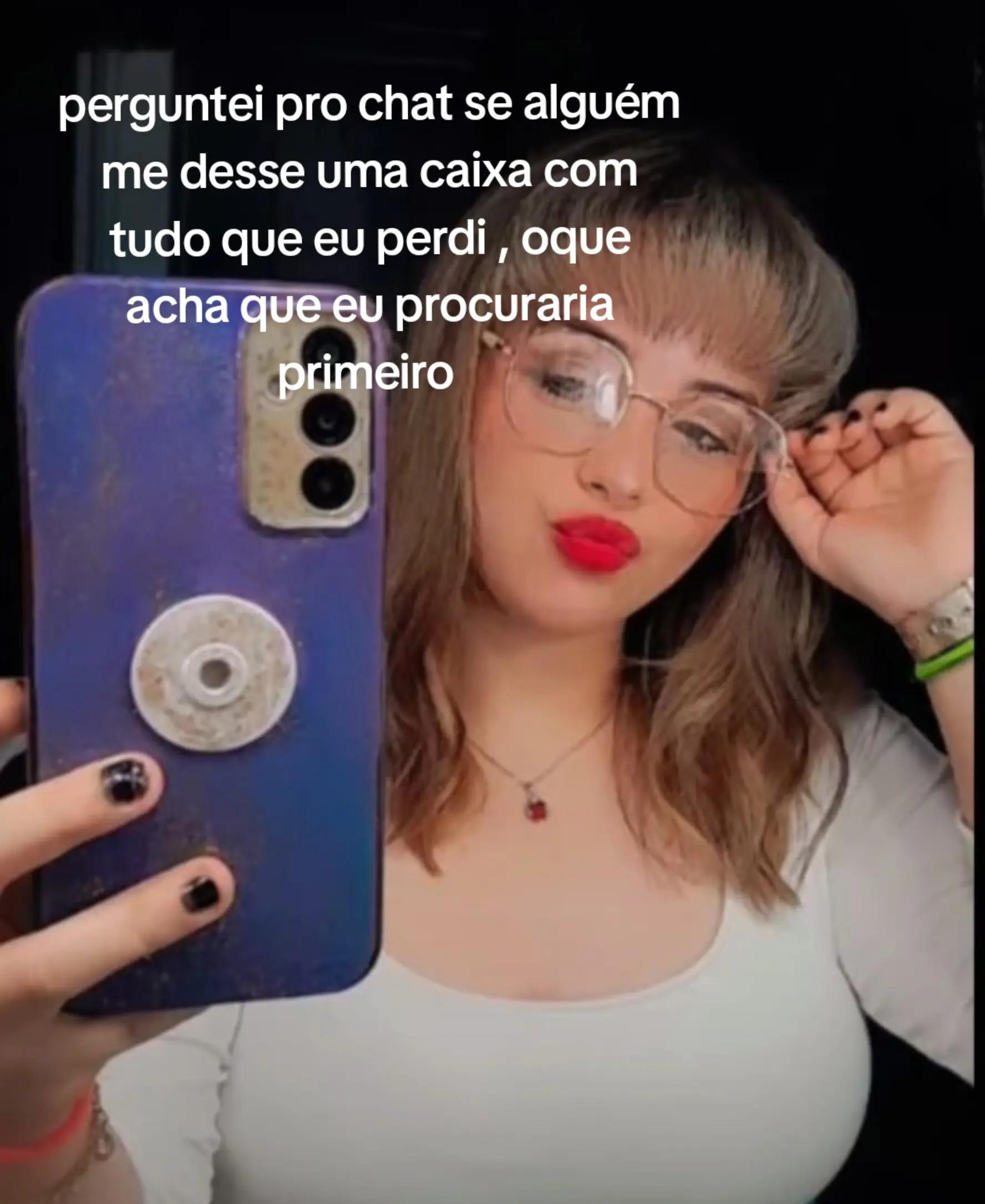 @Mariana pereira Cort