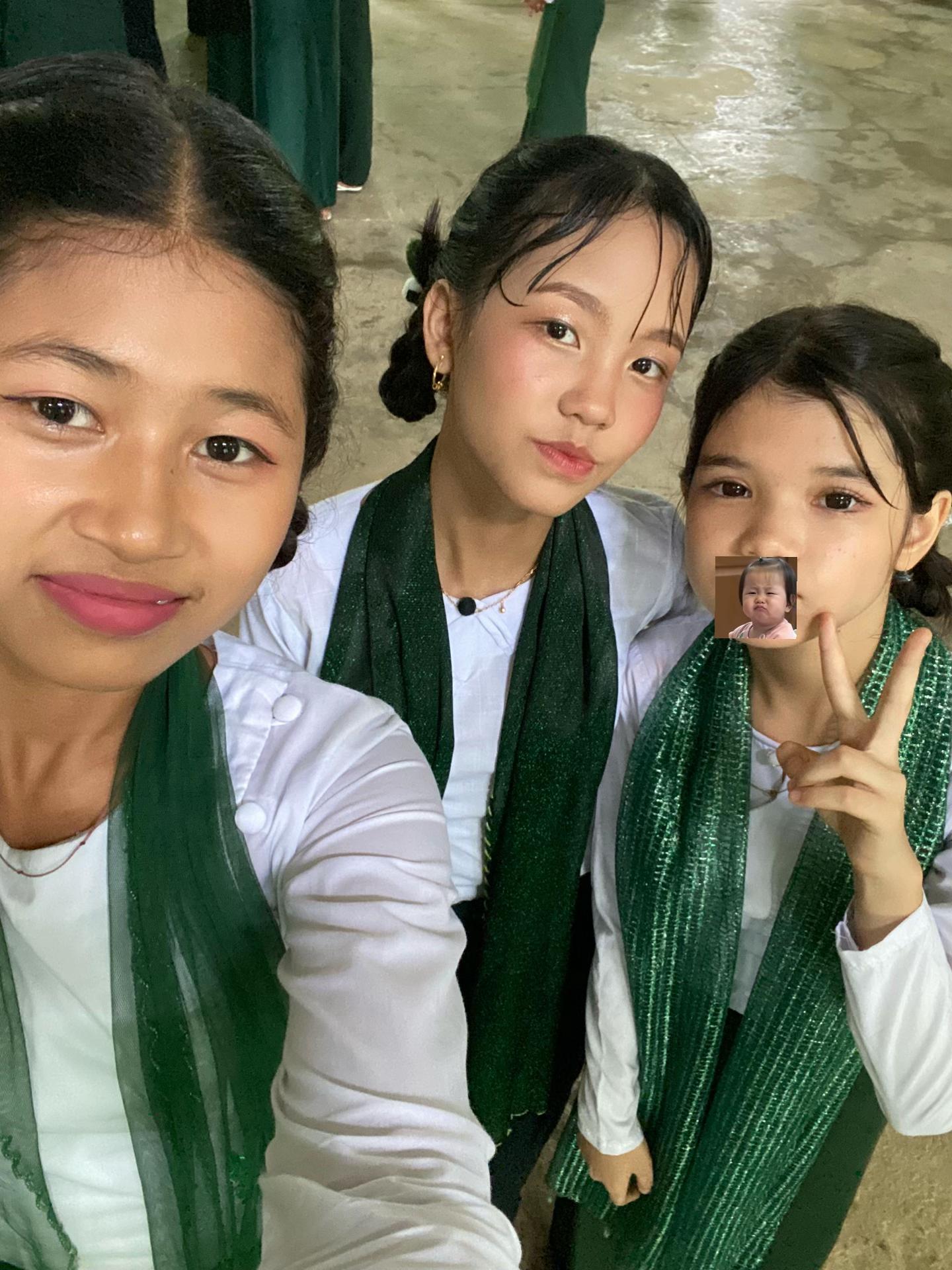 @ကျွန်မအရပ်က၄"၁၀ပါ