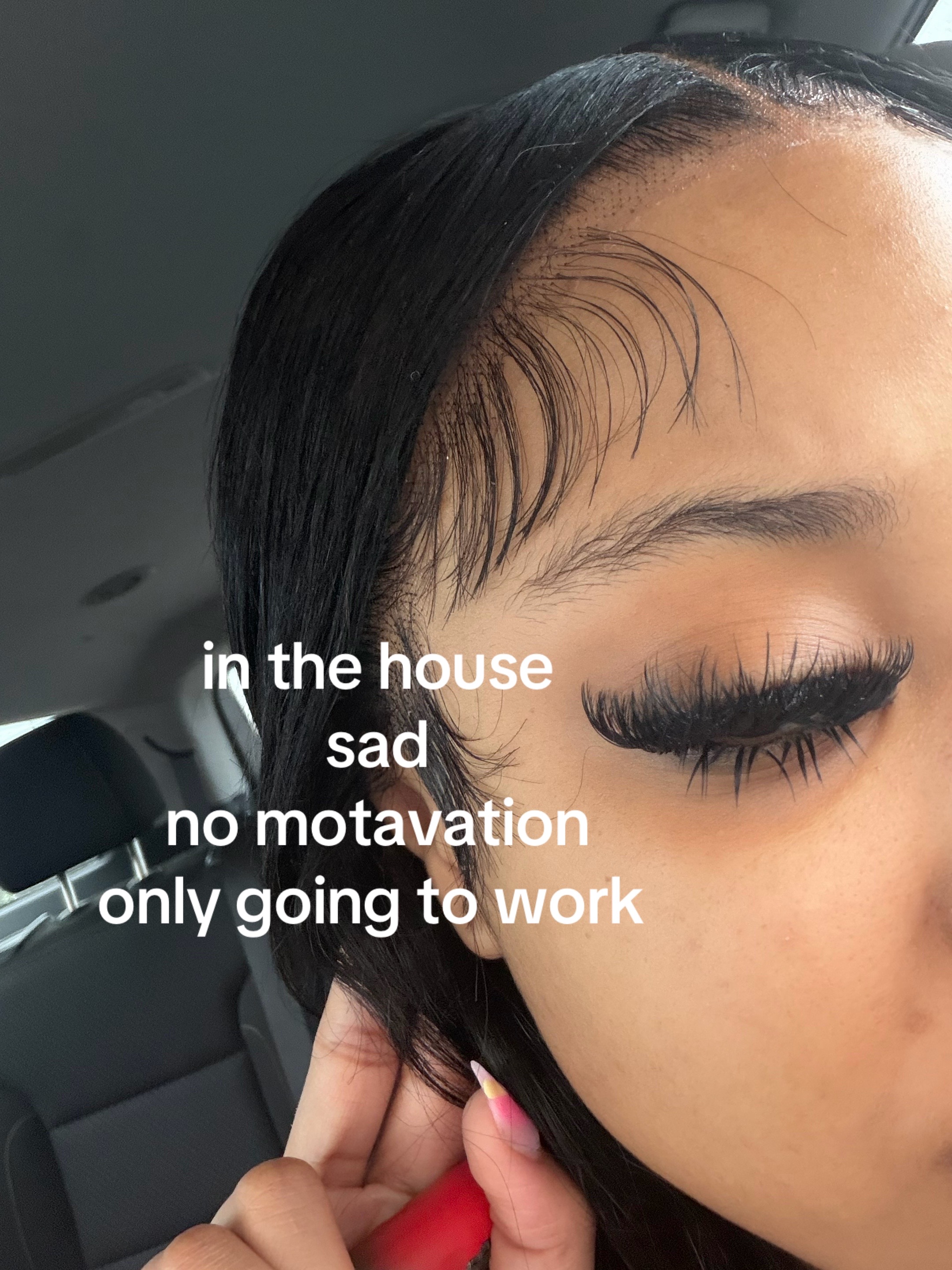 @Vivvy🪻