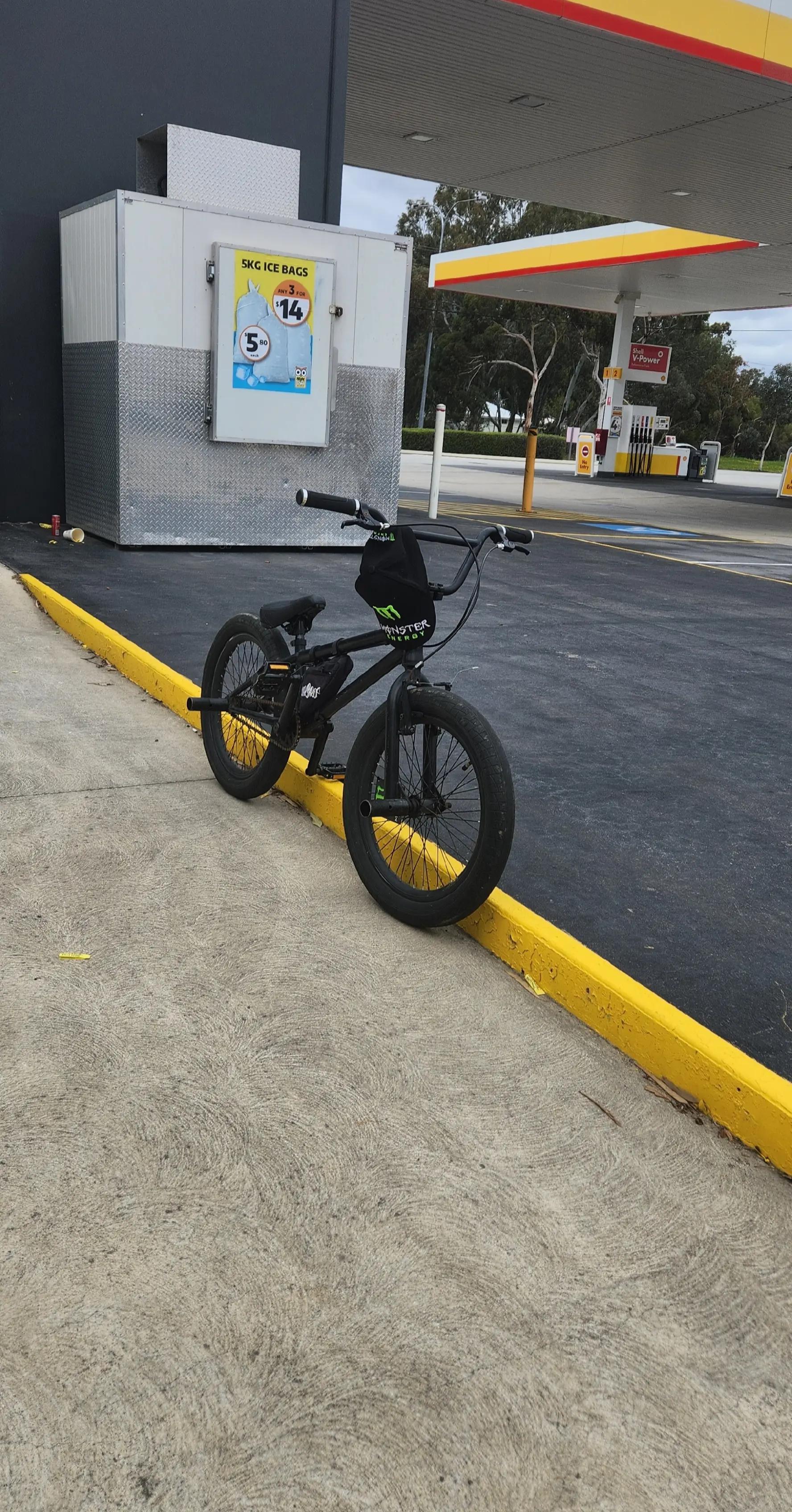 @mønst3r-bmx¹⁹