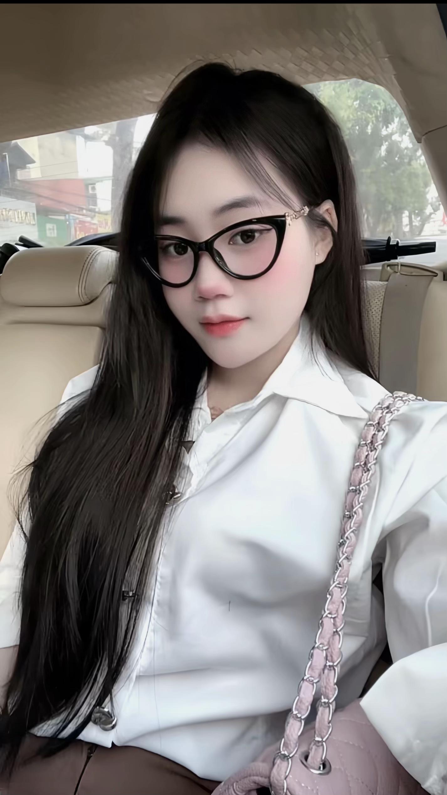 @𝑳â𝒎 𝑻.𝑨𝒏𝒉🛍️