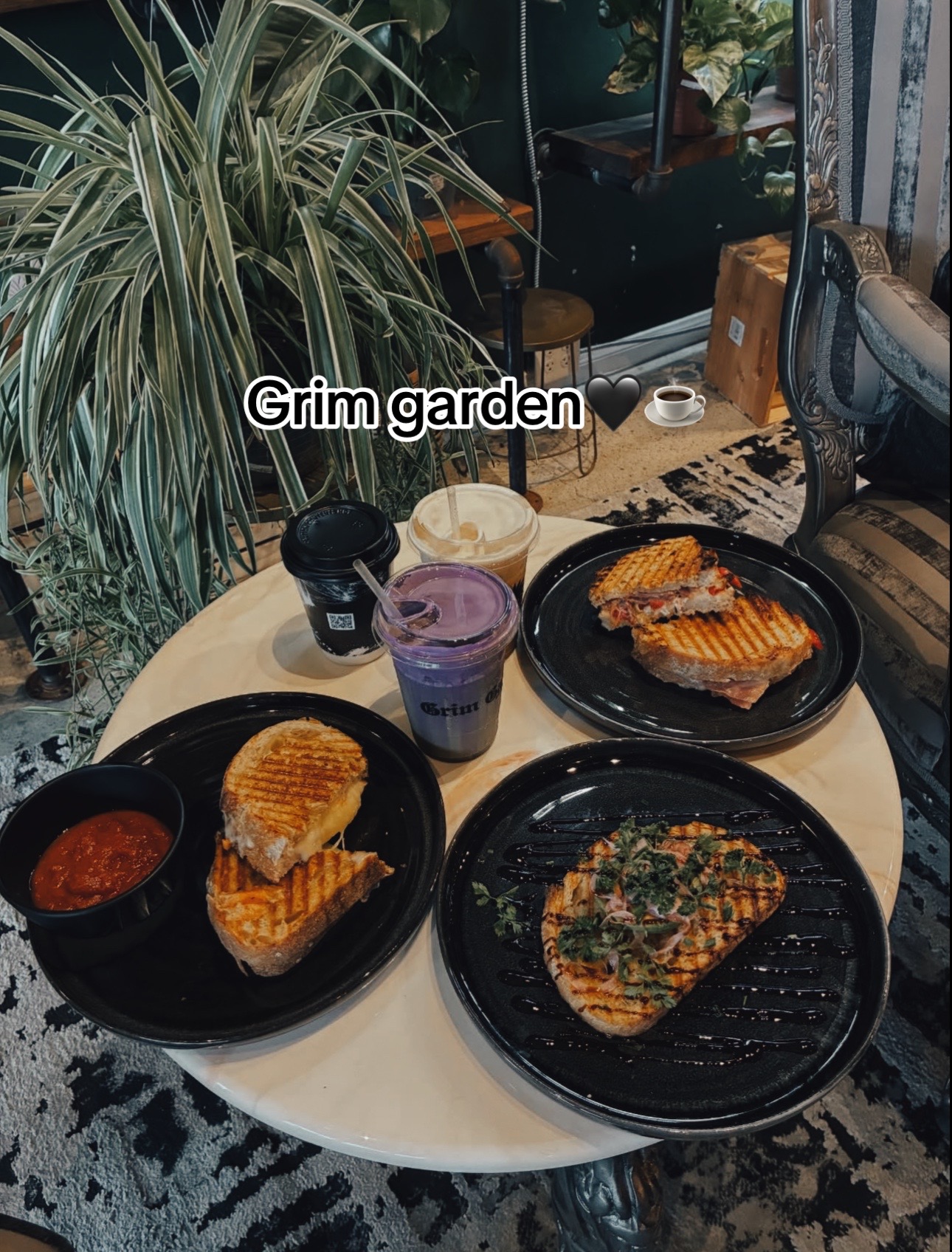 @Brandy🖤🖤