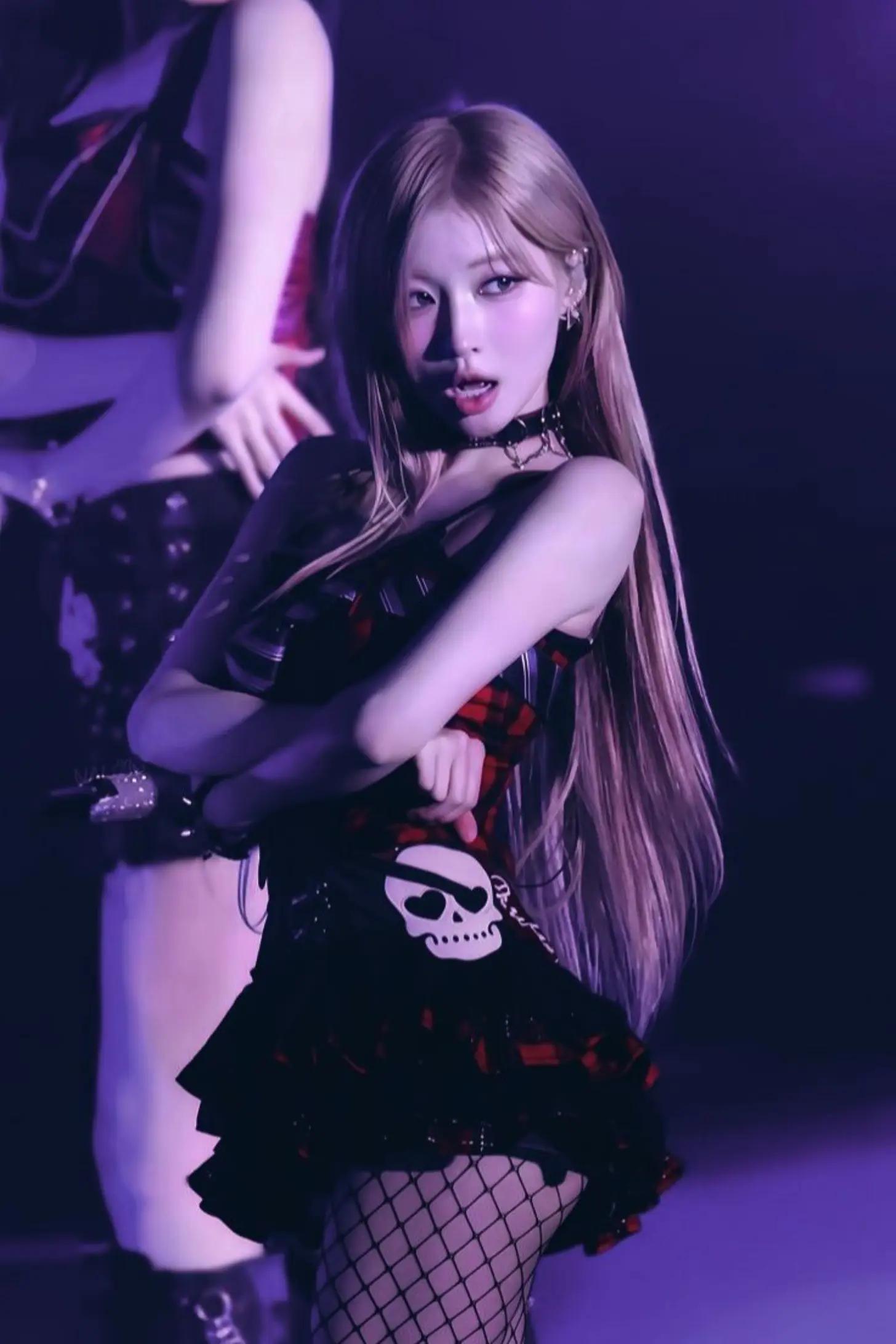 @𑁯͟ᩘ੭✿|ɱo𝚗żեıṣꛁあ̫ᩚ͟ 🩷ᩙ