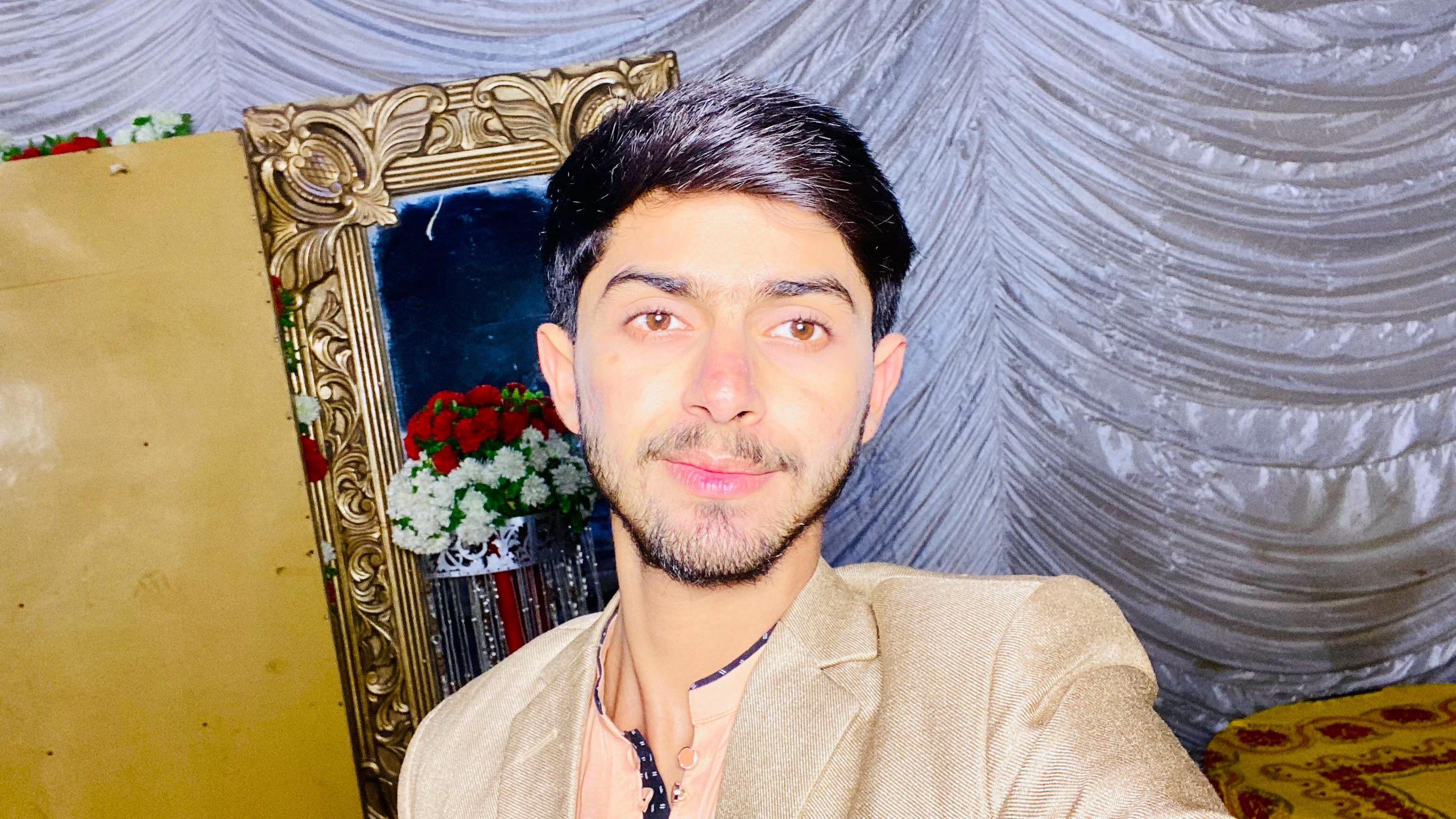 @zainmajeed1