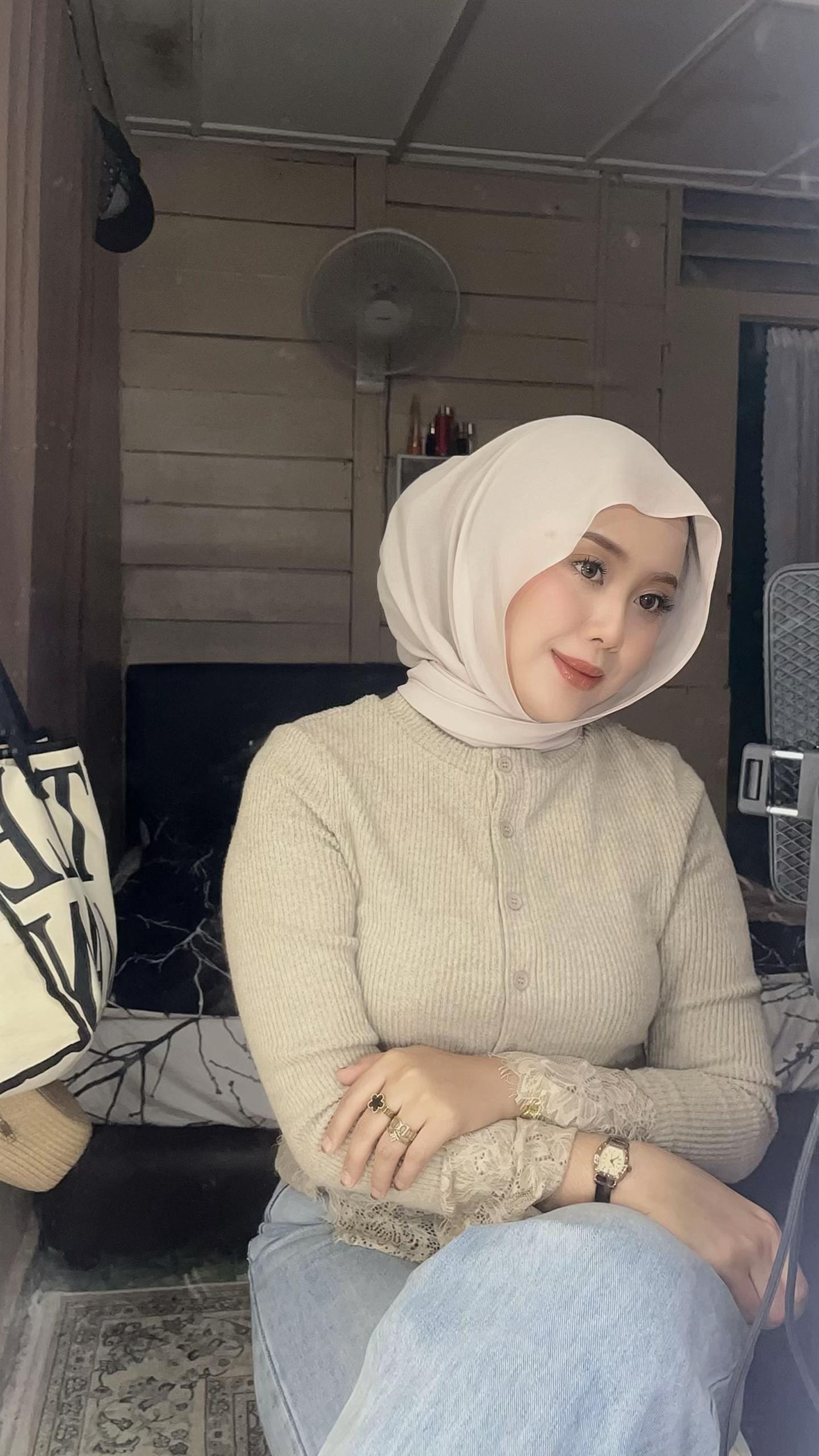 @eysamira