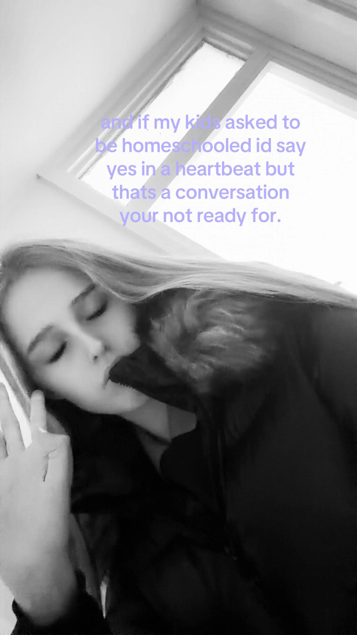 @aliciaroseꨄ