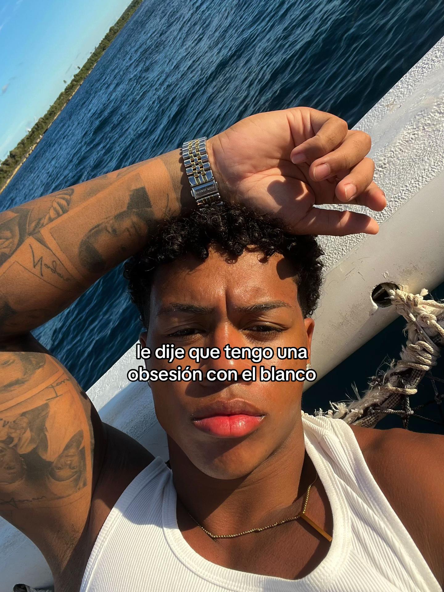@tu morenito