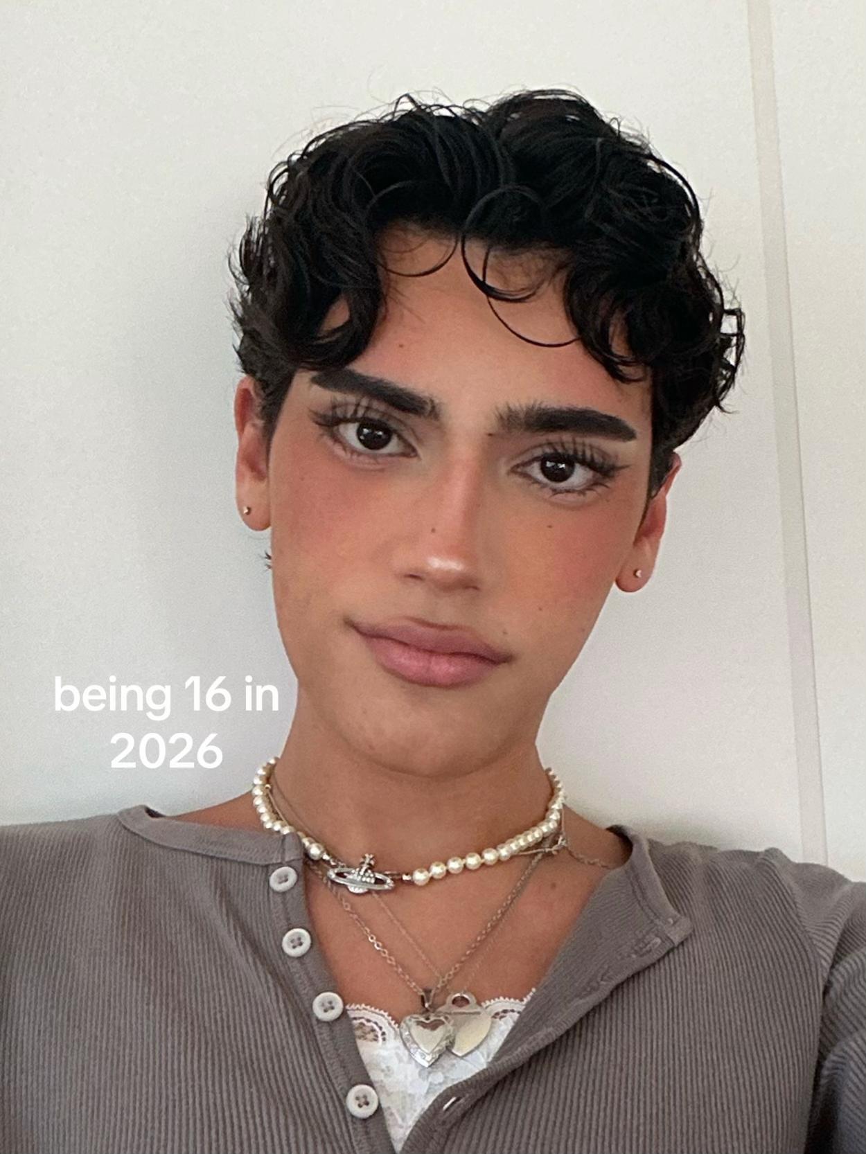 @𝒪