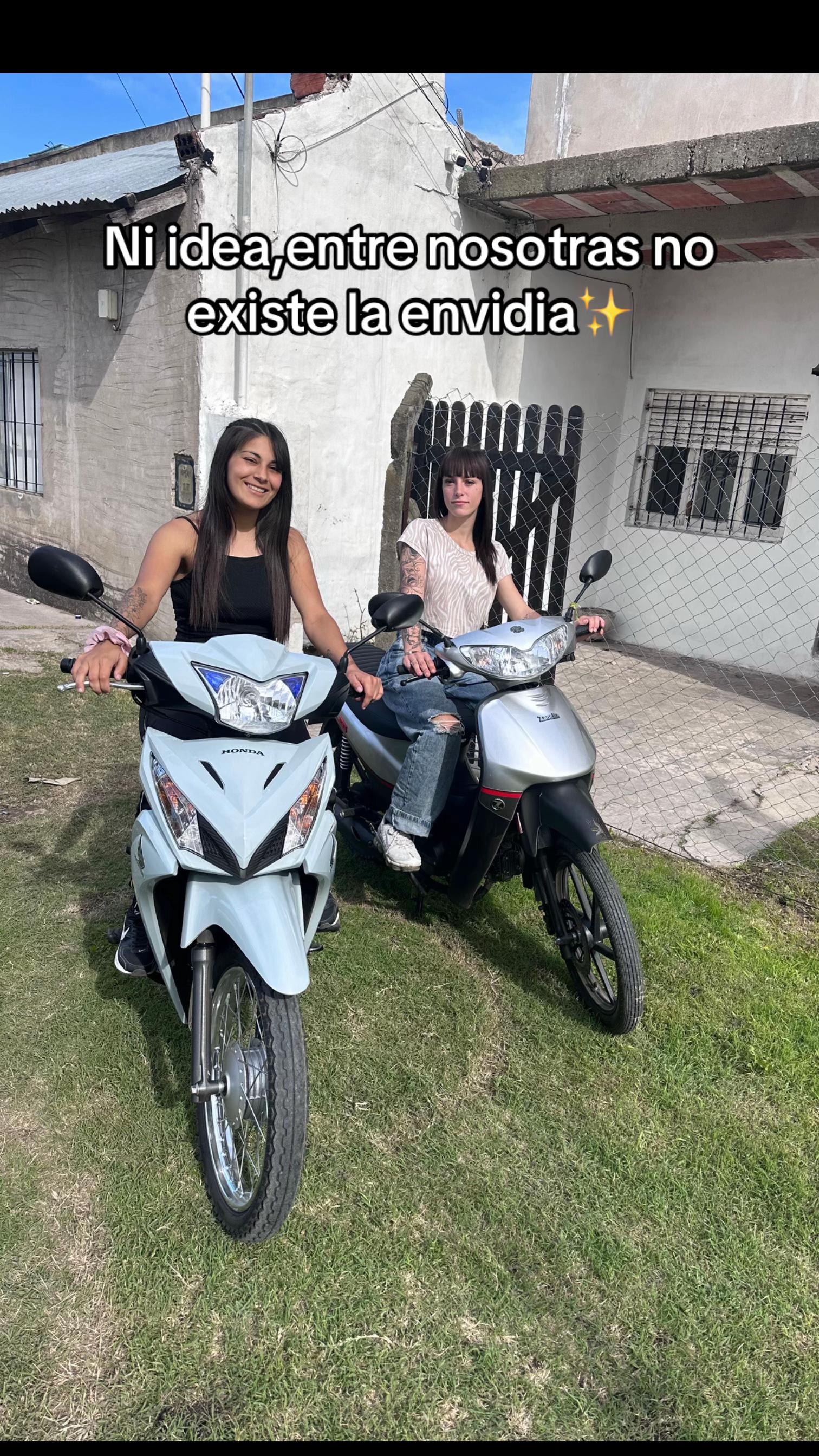 @𝑳𝒖𝒄𝒊𝒂 𝑴𝒂𝒄𝒂𝒓𝒆𝒏𝒂😘