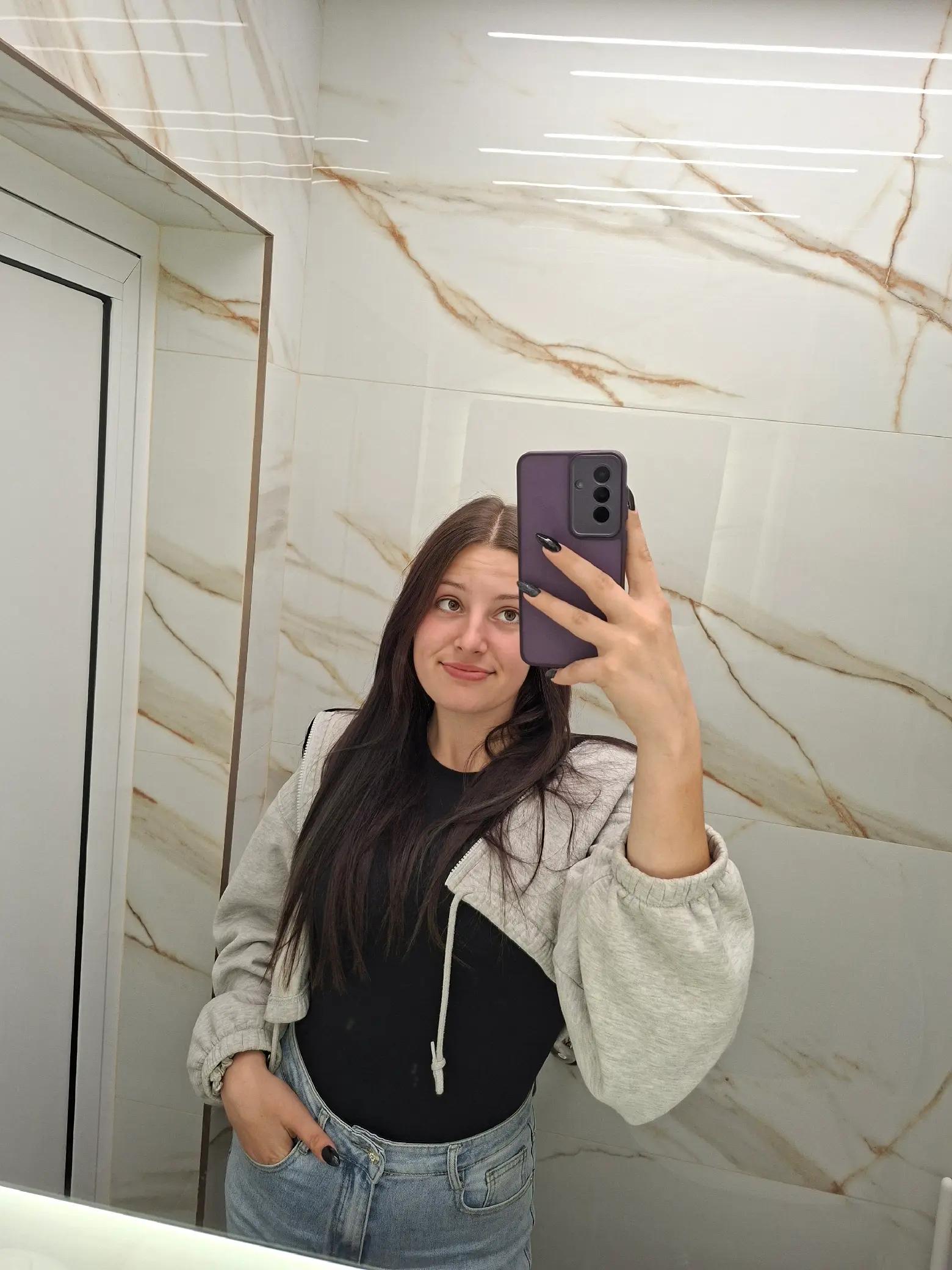 @Zuzi