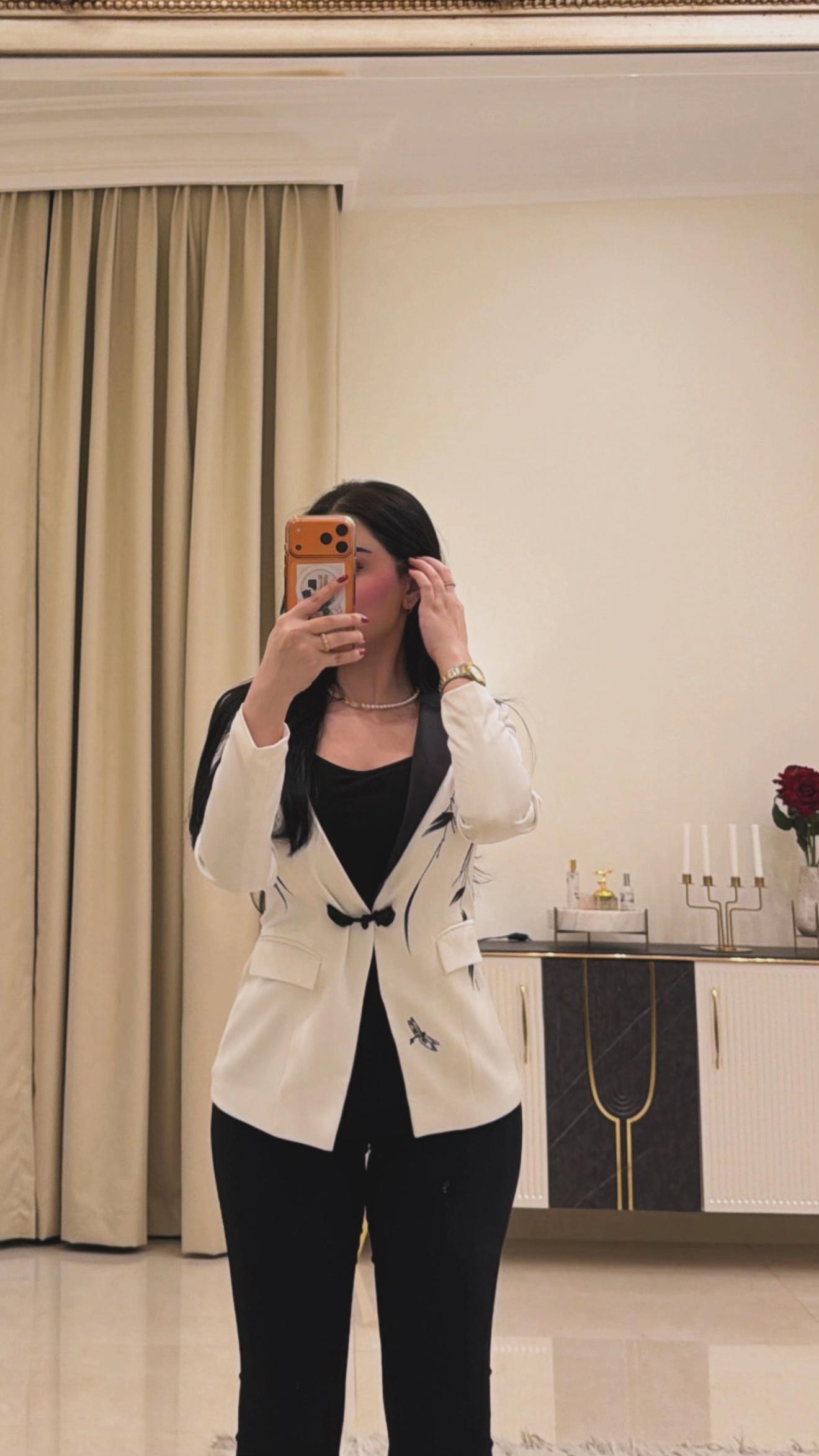@๐ฎ๐ถููุจุฃ ุญูู ุงูุนุงูู