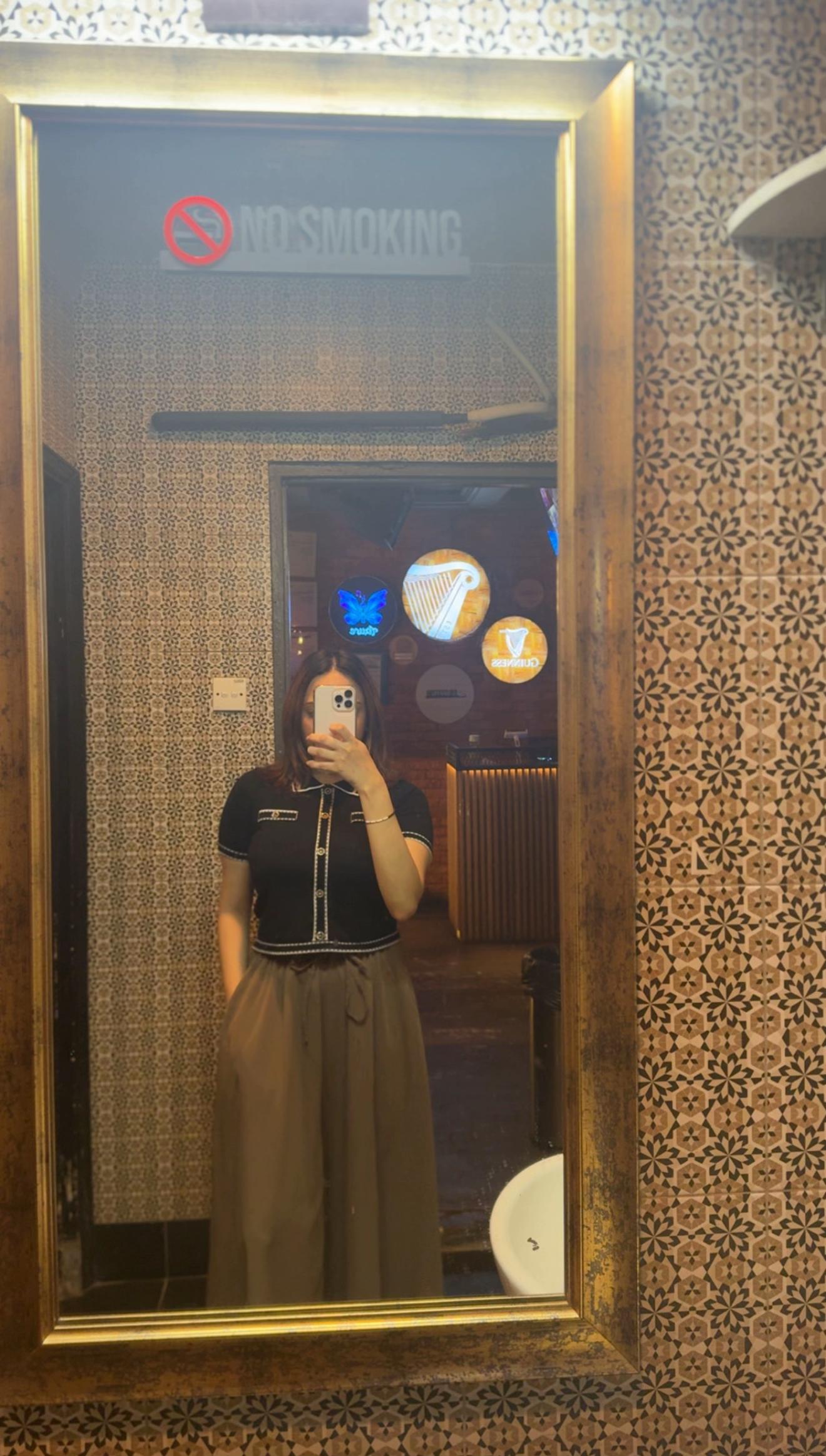 @Arooojiii