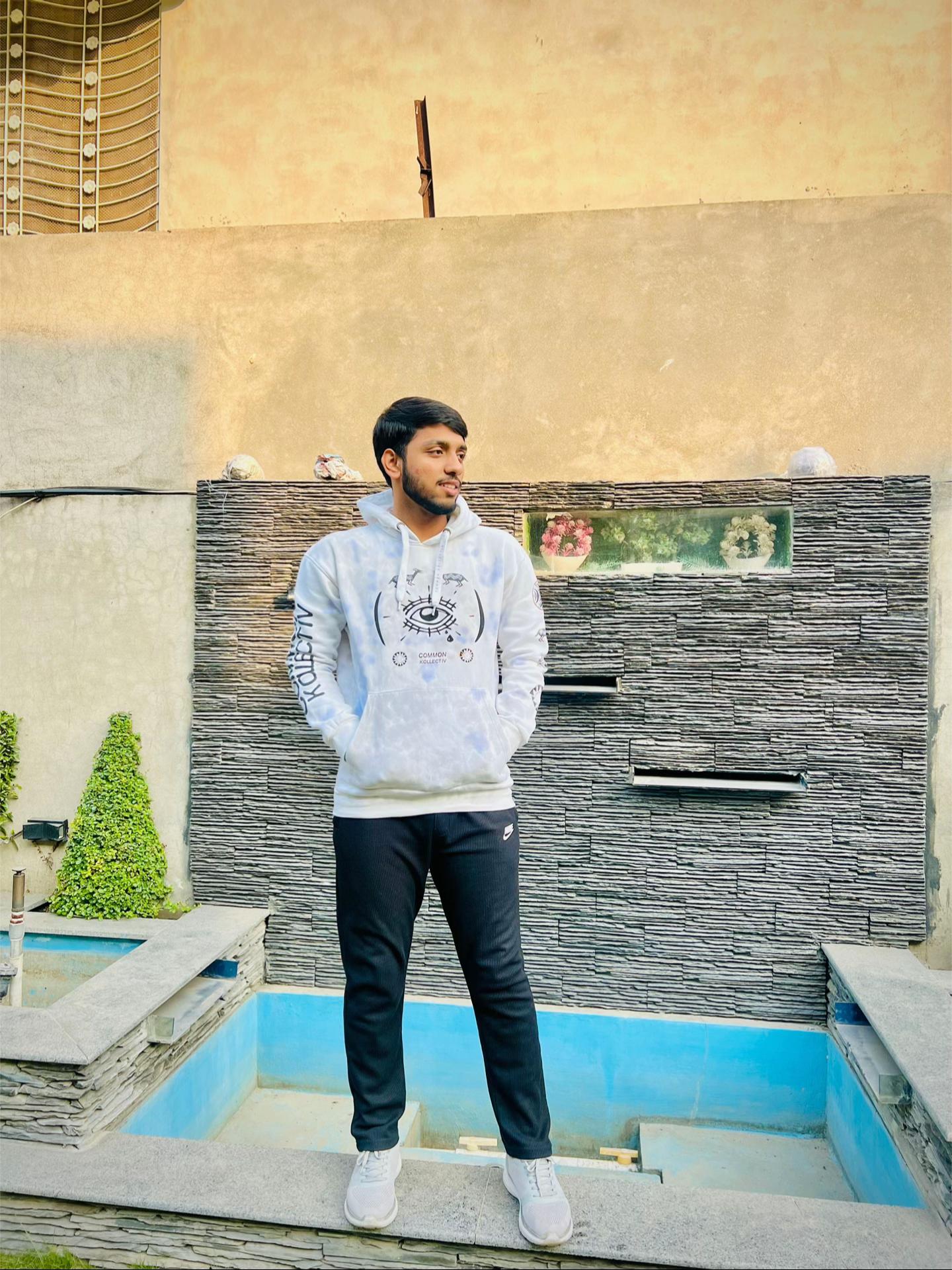 @MianZararX ⚡