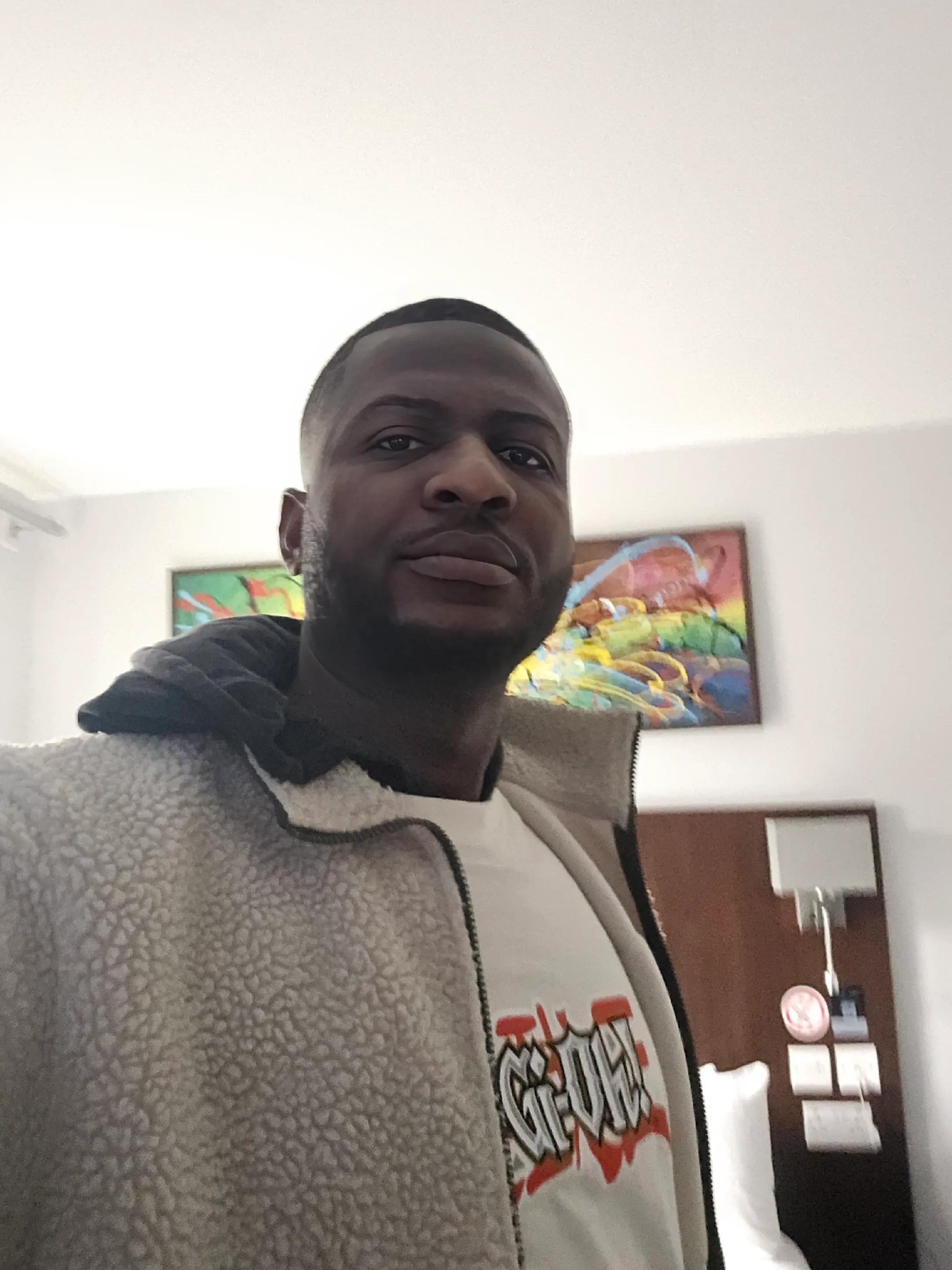 @Kwame Lord🕺