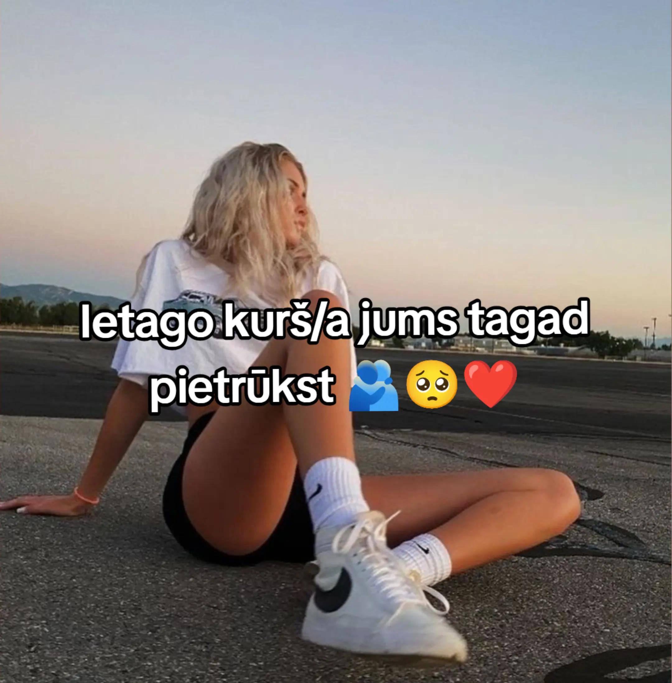 @✨👻Klusā_meitene✨👻