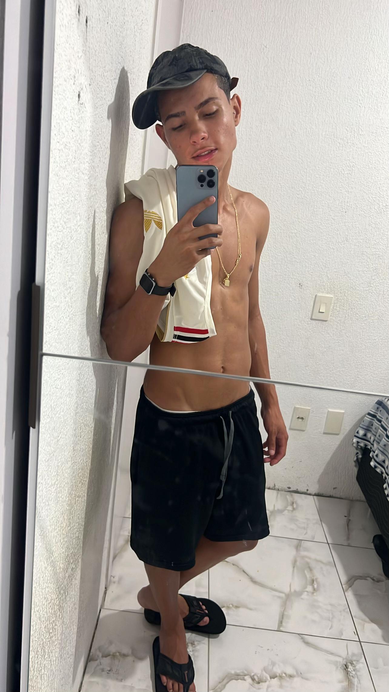 @Érre