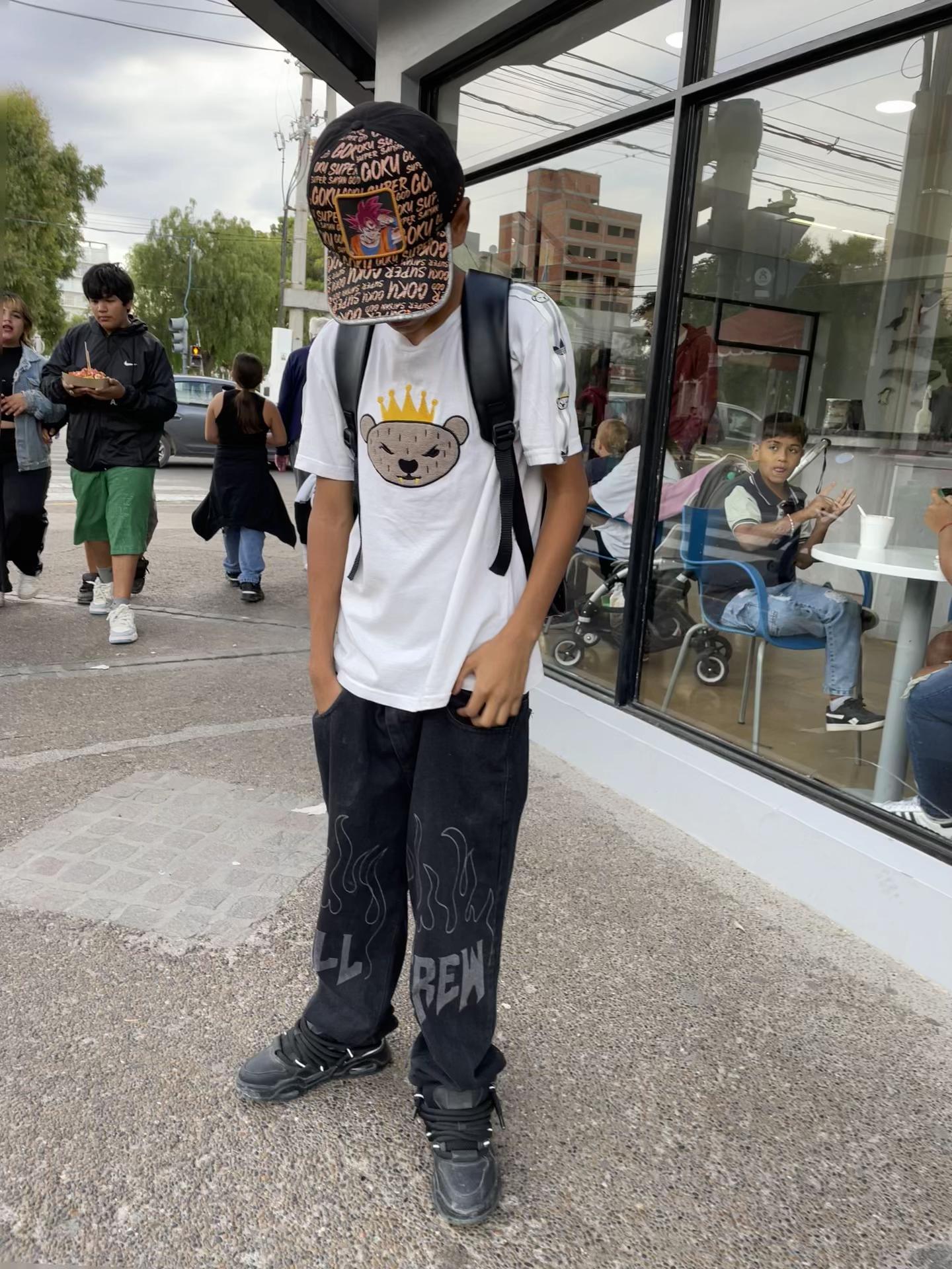 @Santi🗽