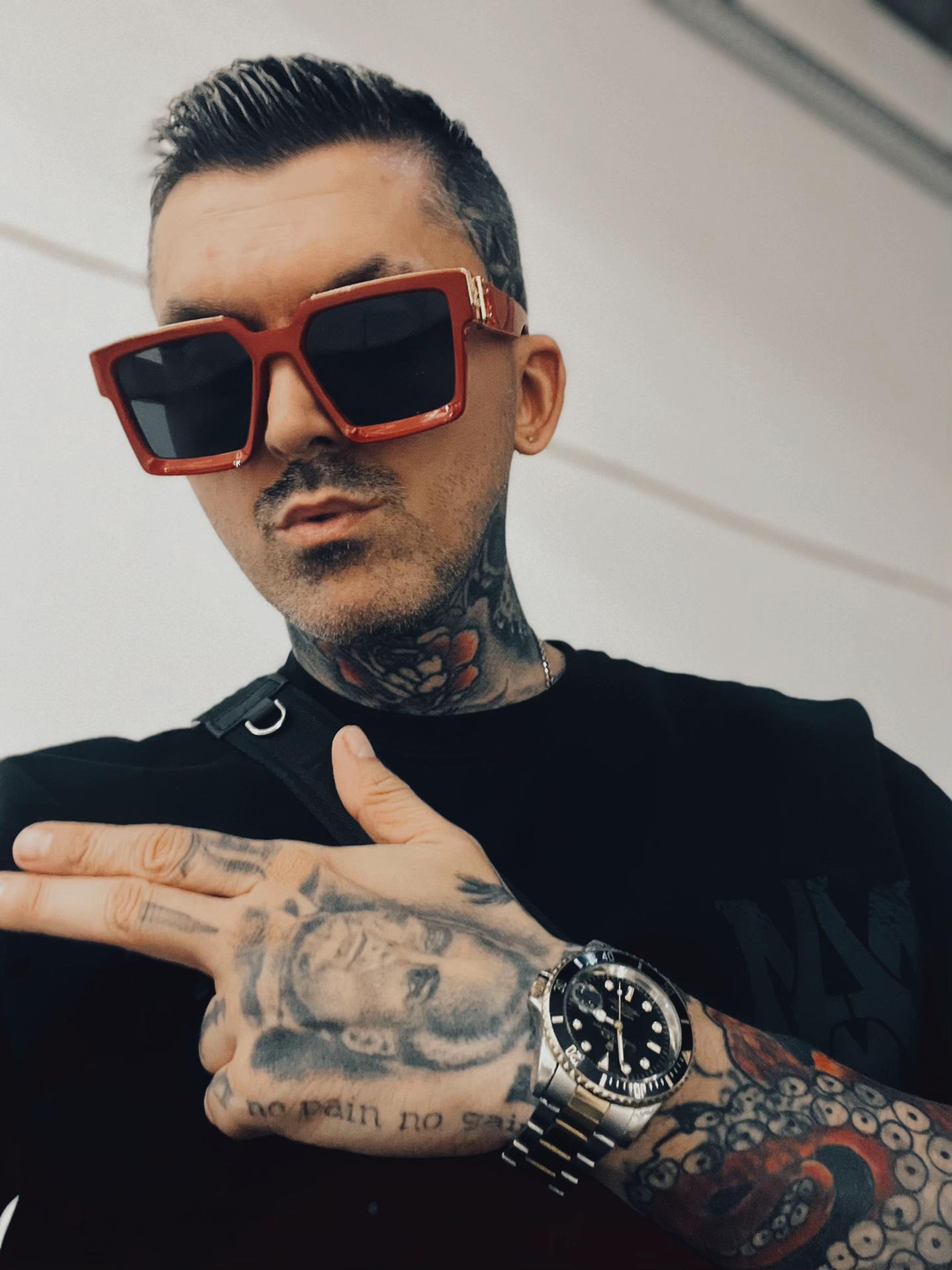 @thuglife1605