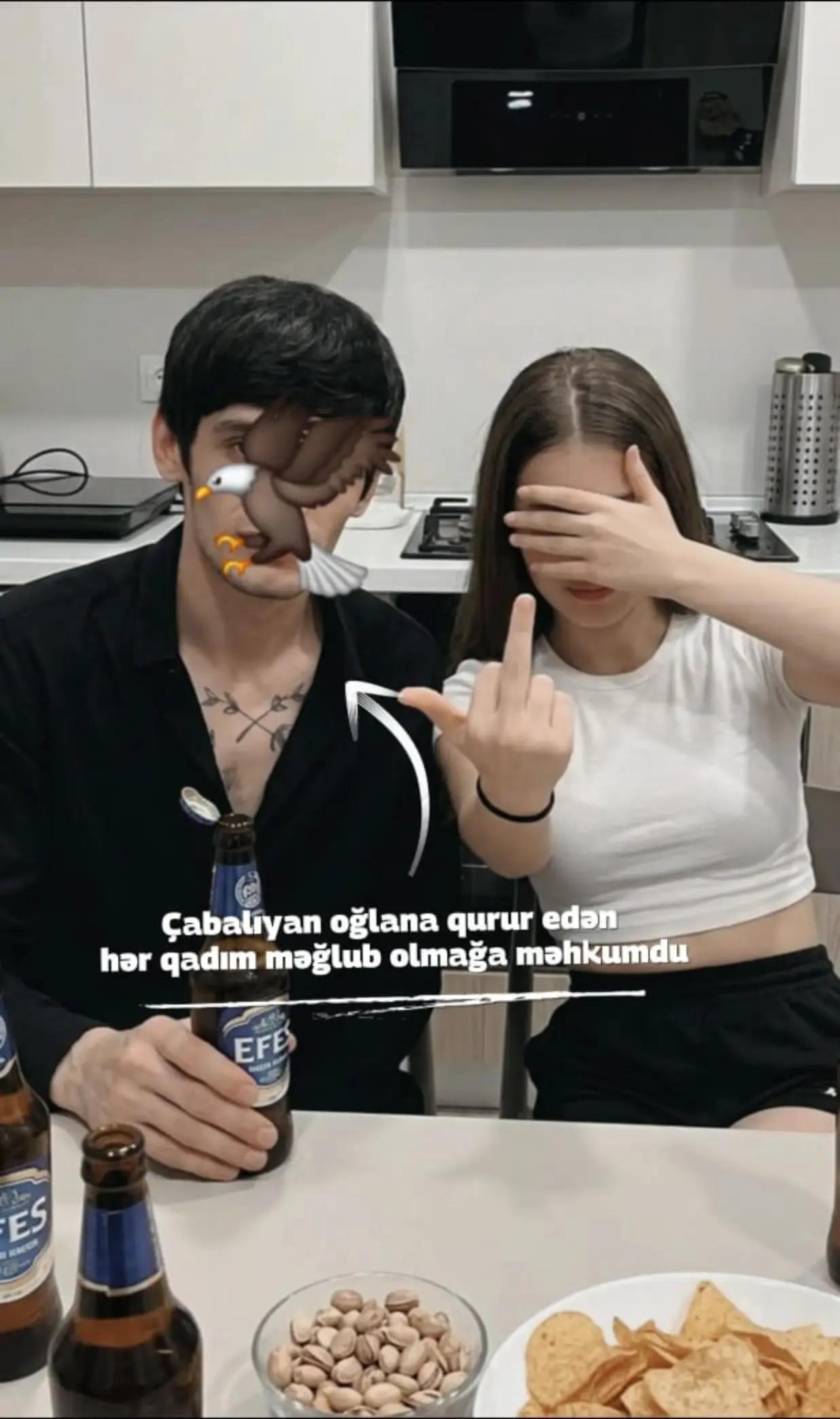 @🦅