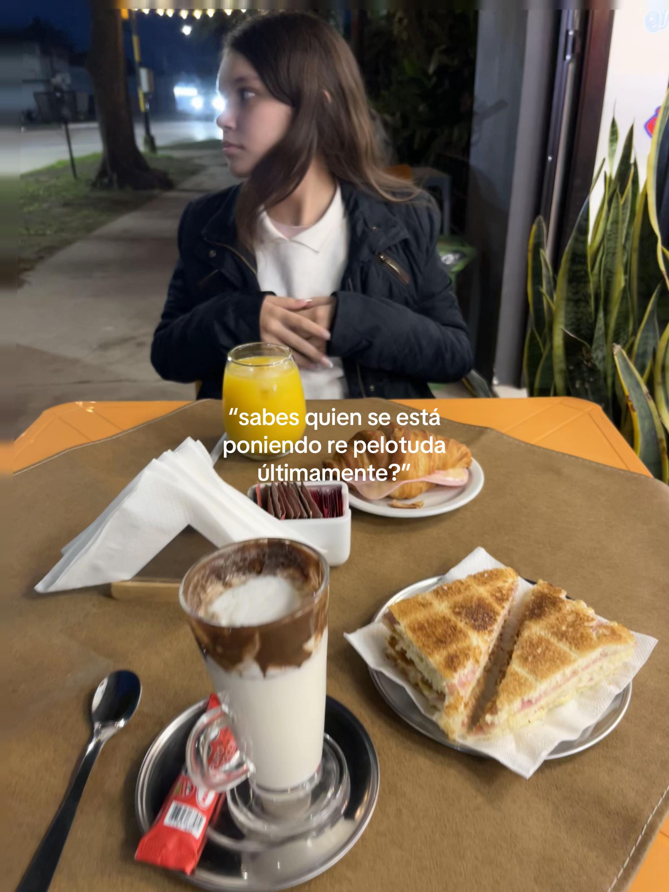@𝓳𝓸𝓼𝓮𝓮𝓮:)