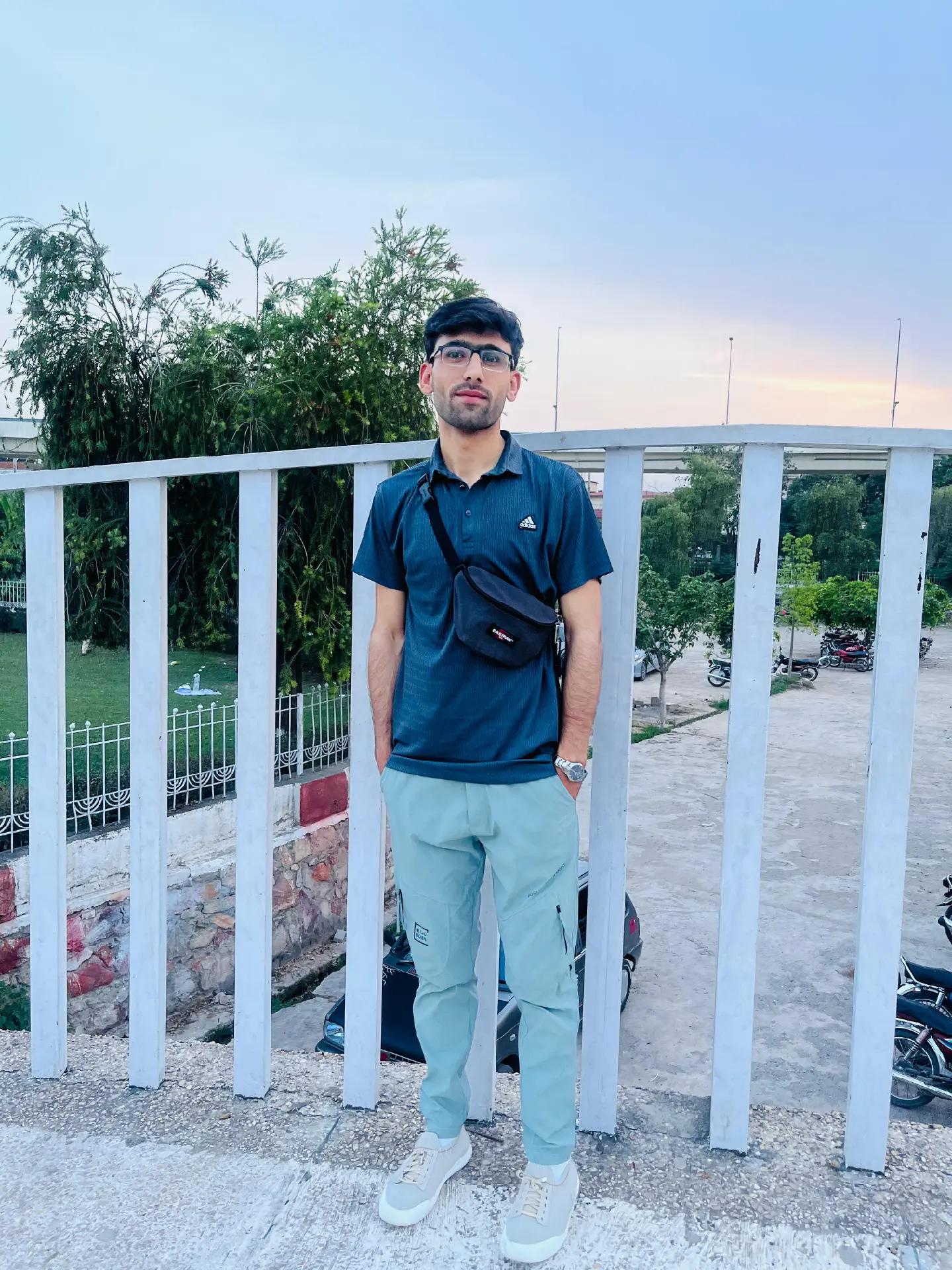 @Umar khalid Chitralii